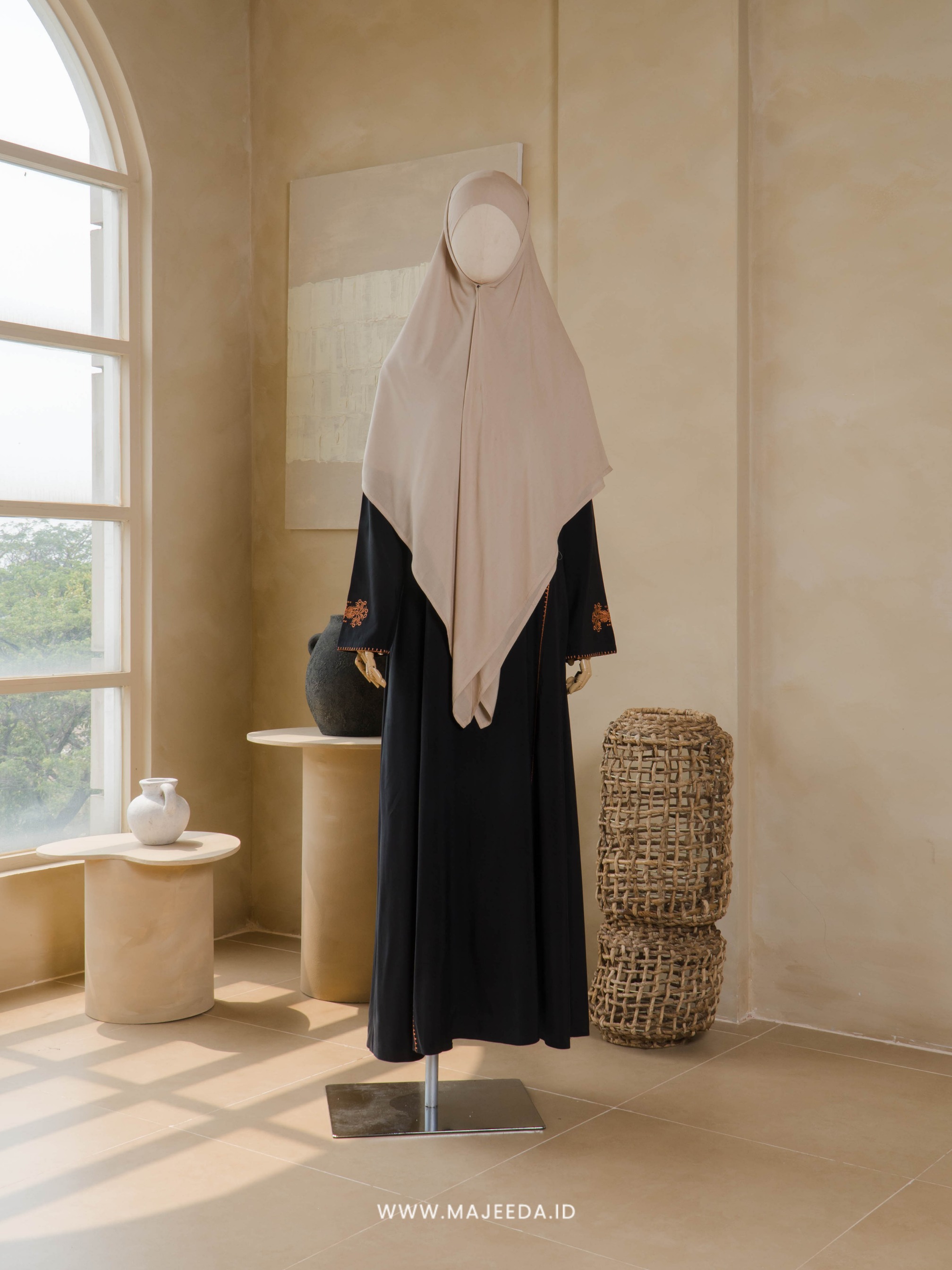 Dress Only | Arah