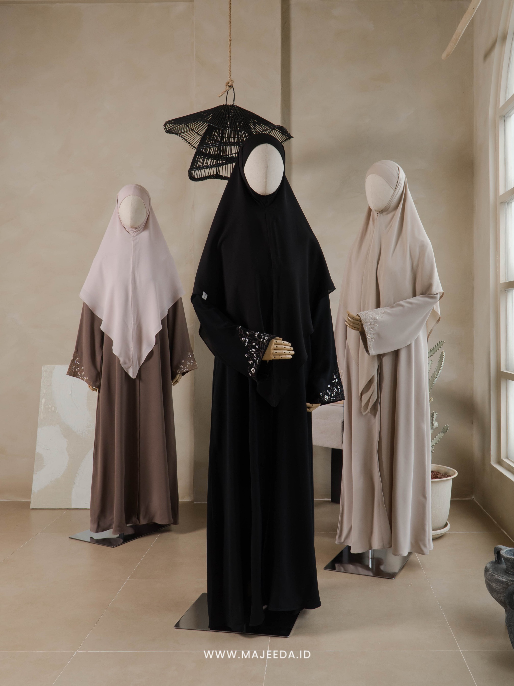 Dress Only | Langkah