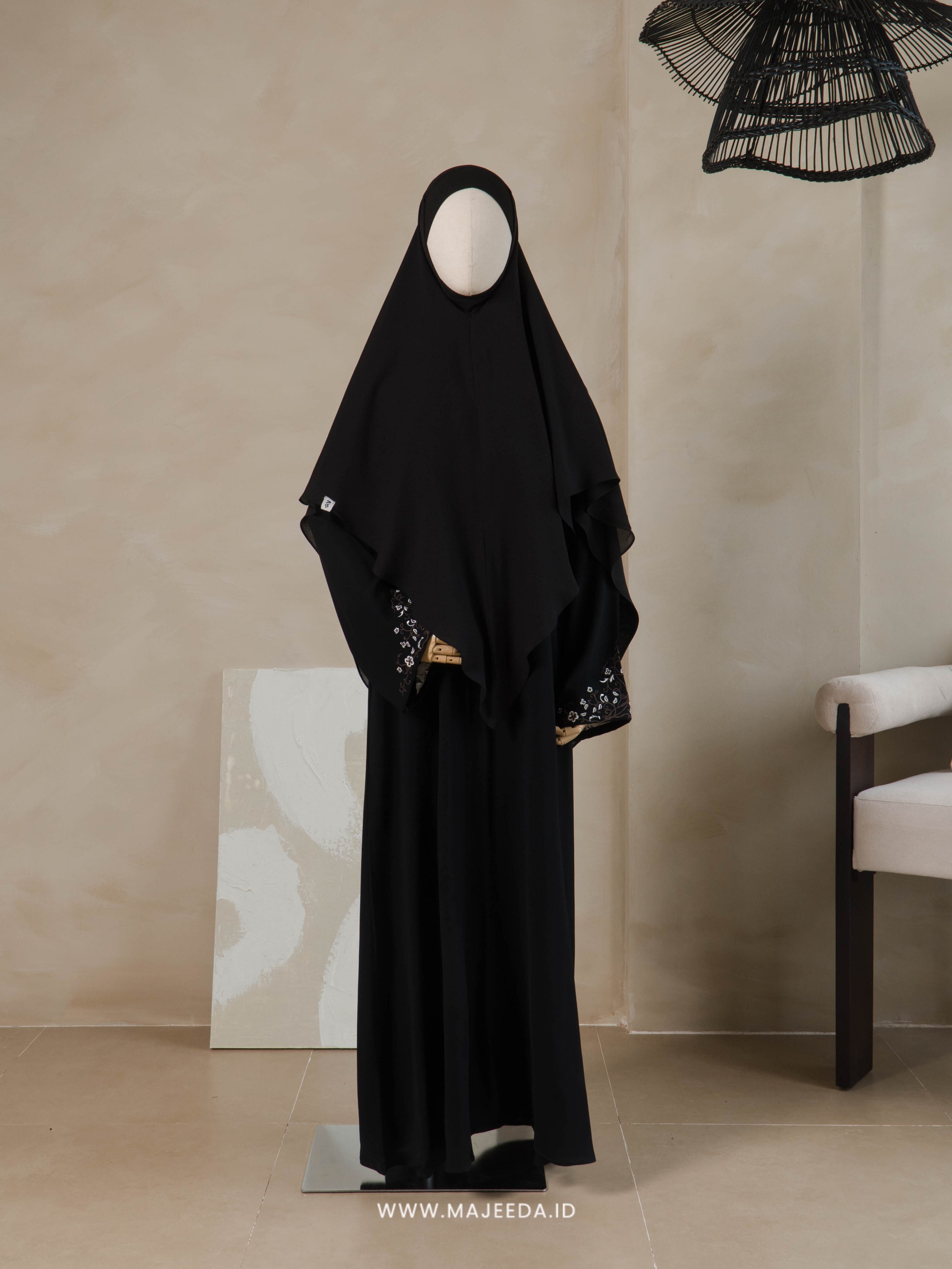 Dress Only | Langkah