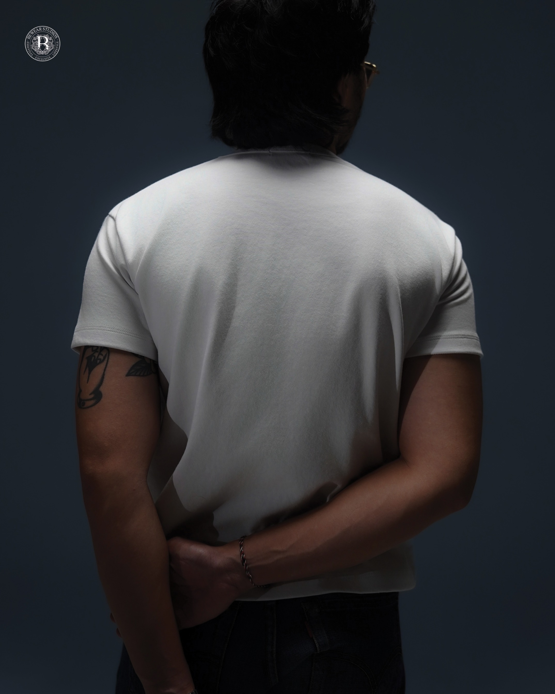 Bewear - Fitted Stretchy Tee Whitee V.2