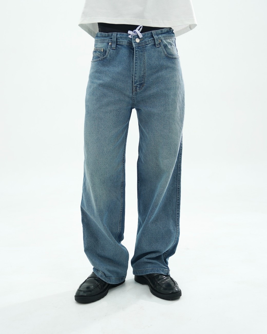 Bewear - Stretchy Loose Jeans Light Blue
