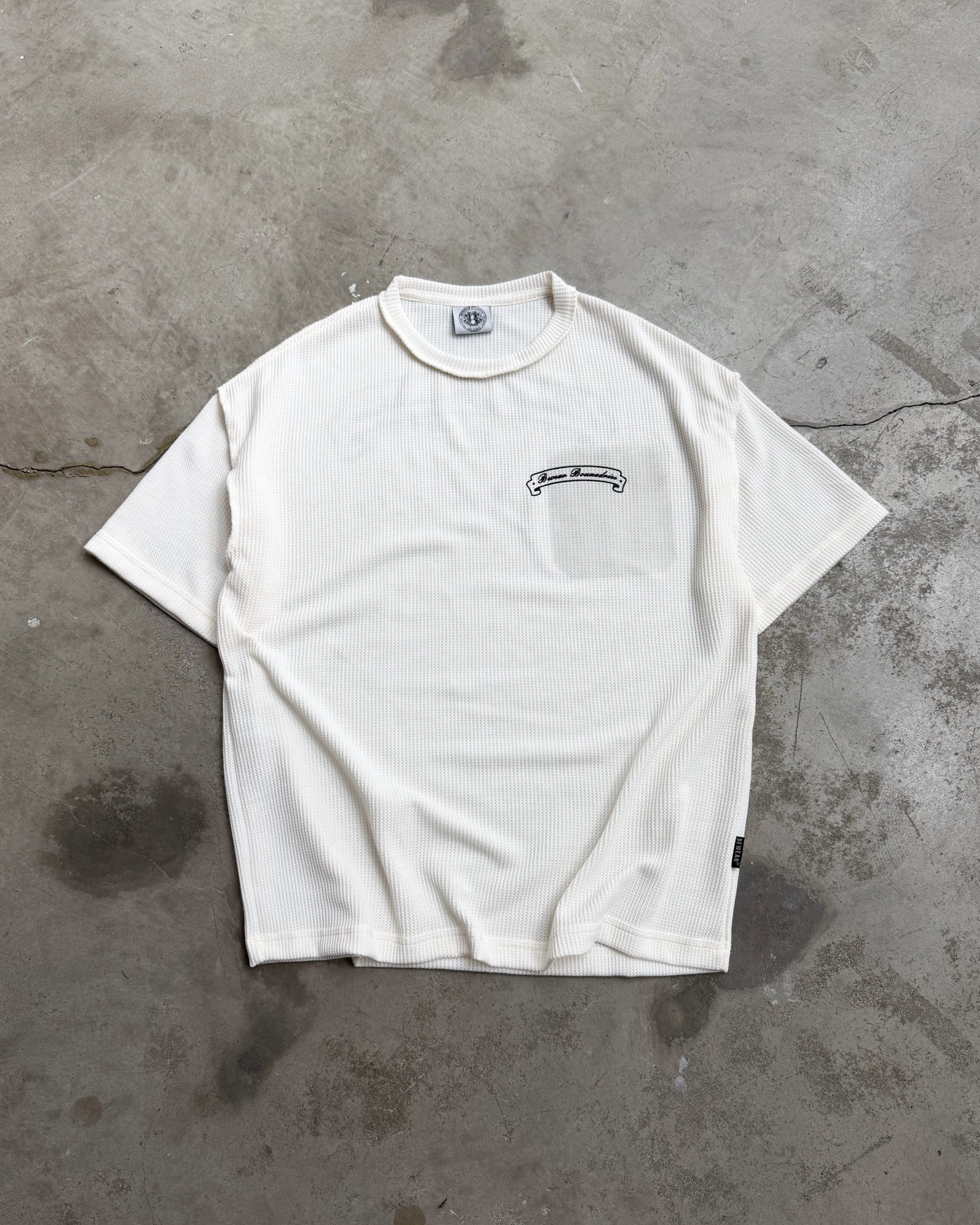 Bewear - Oversize T-Shirt Waffle Broken Whitee