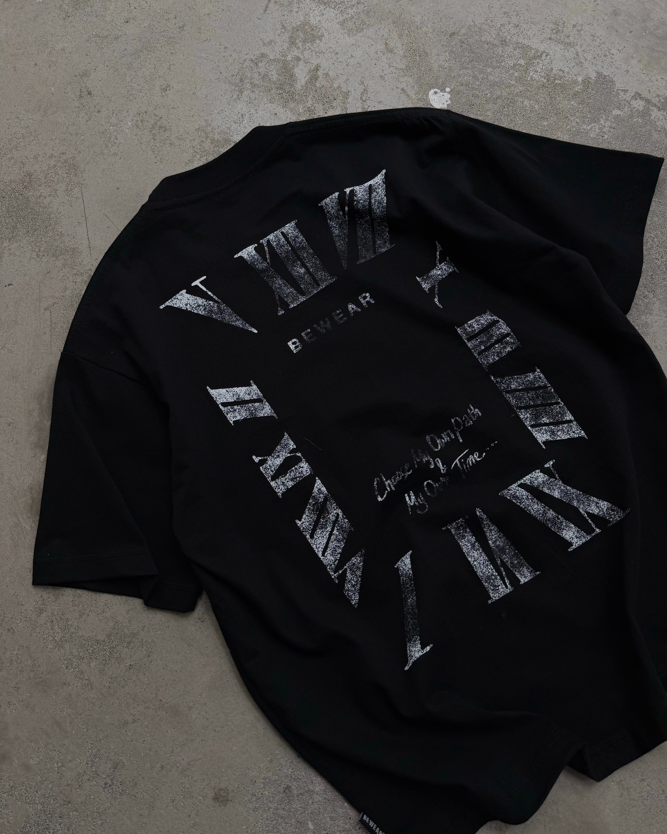 Bewear - Oversize T-shirt Watch Black