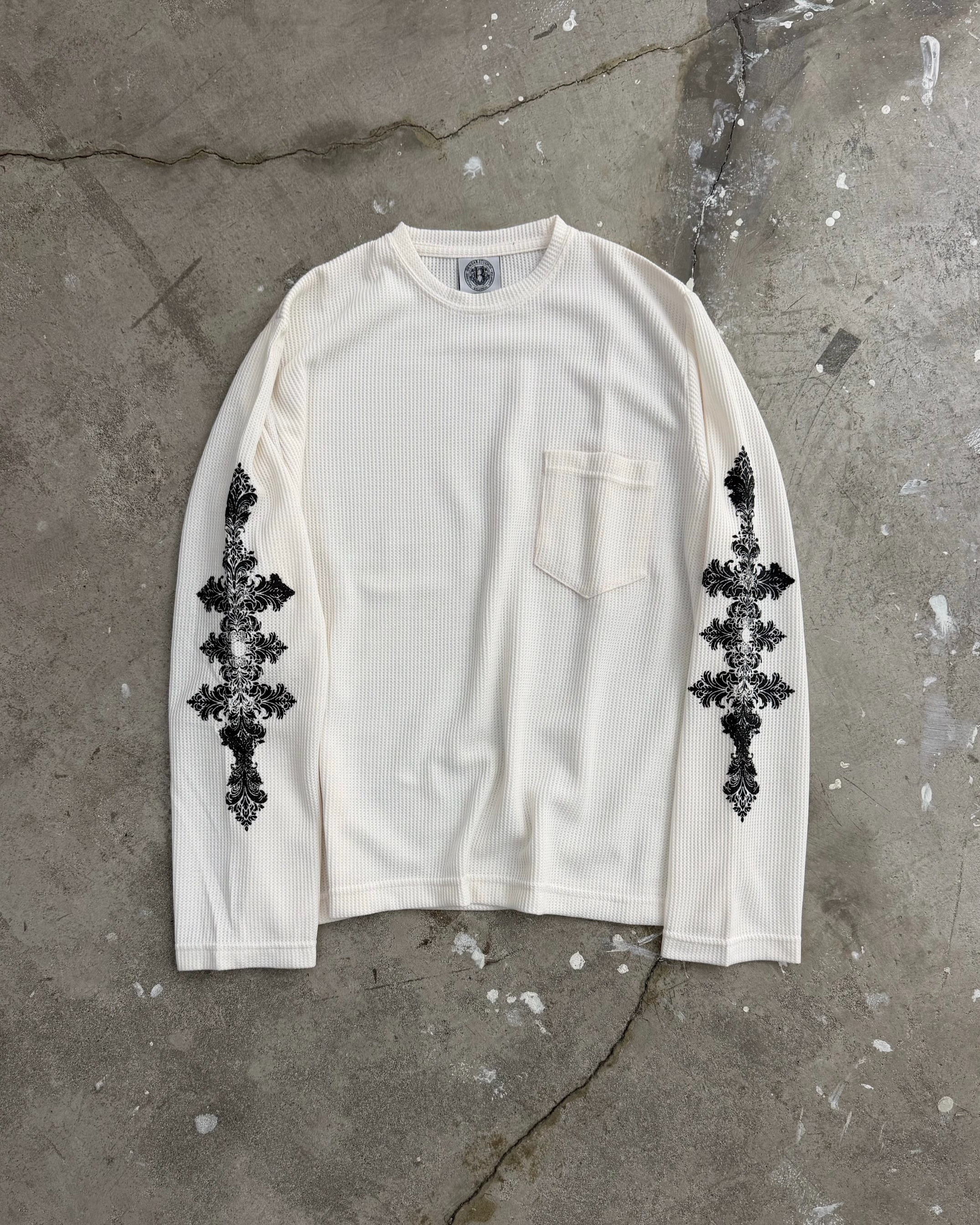 Bewear - Longsleeve Waffle Rose Whitee