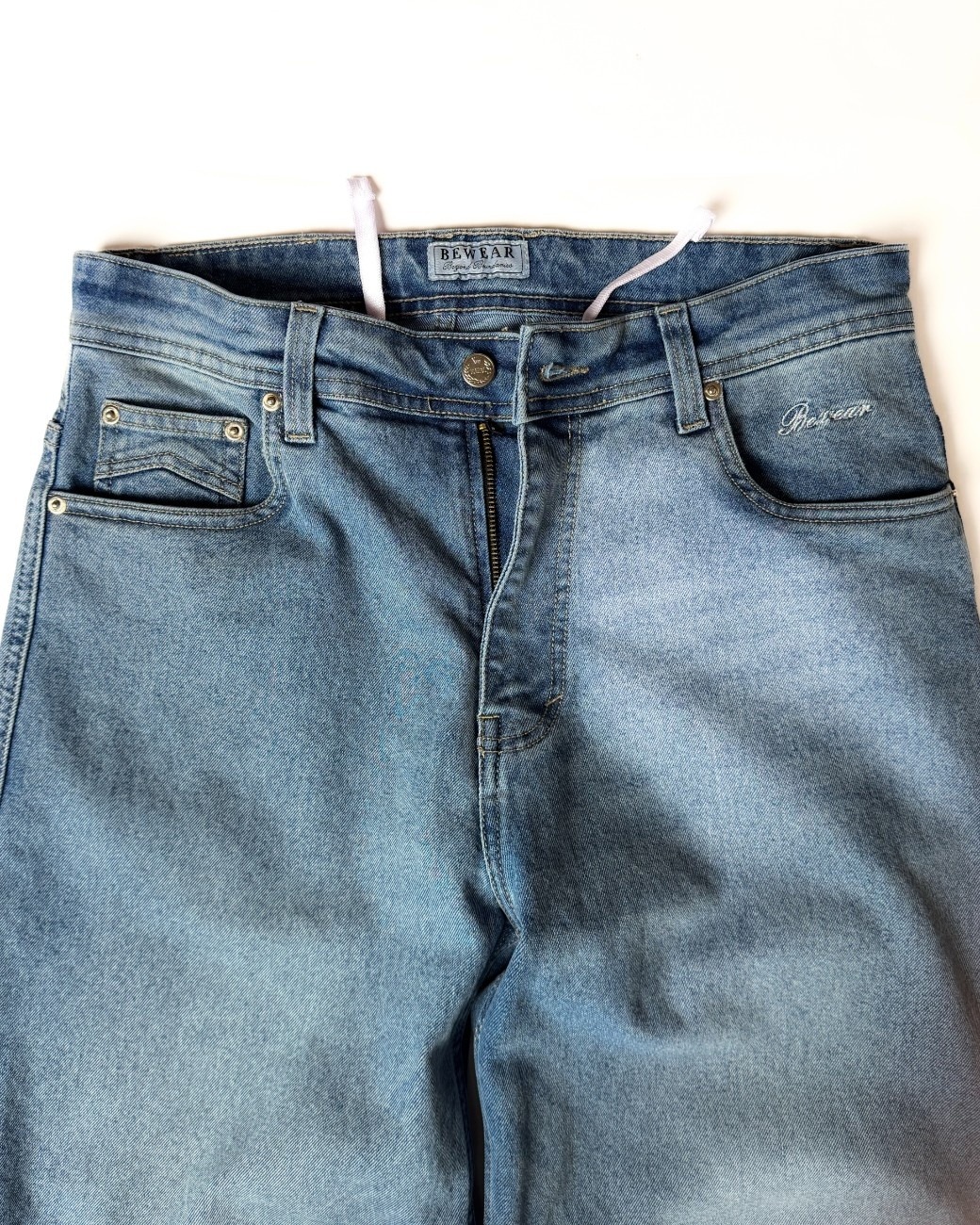 Bewear - Stretchy Loose Jeans Light Blue