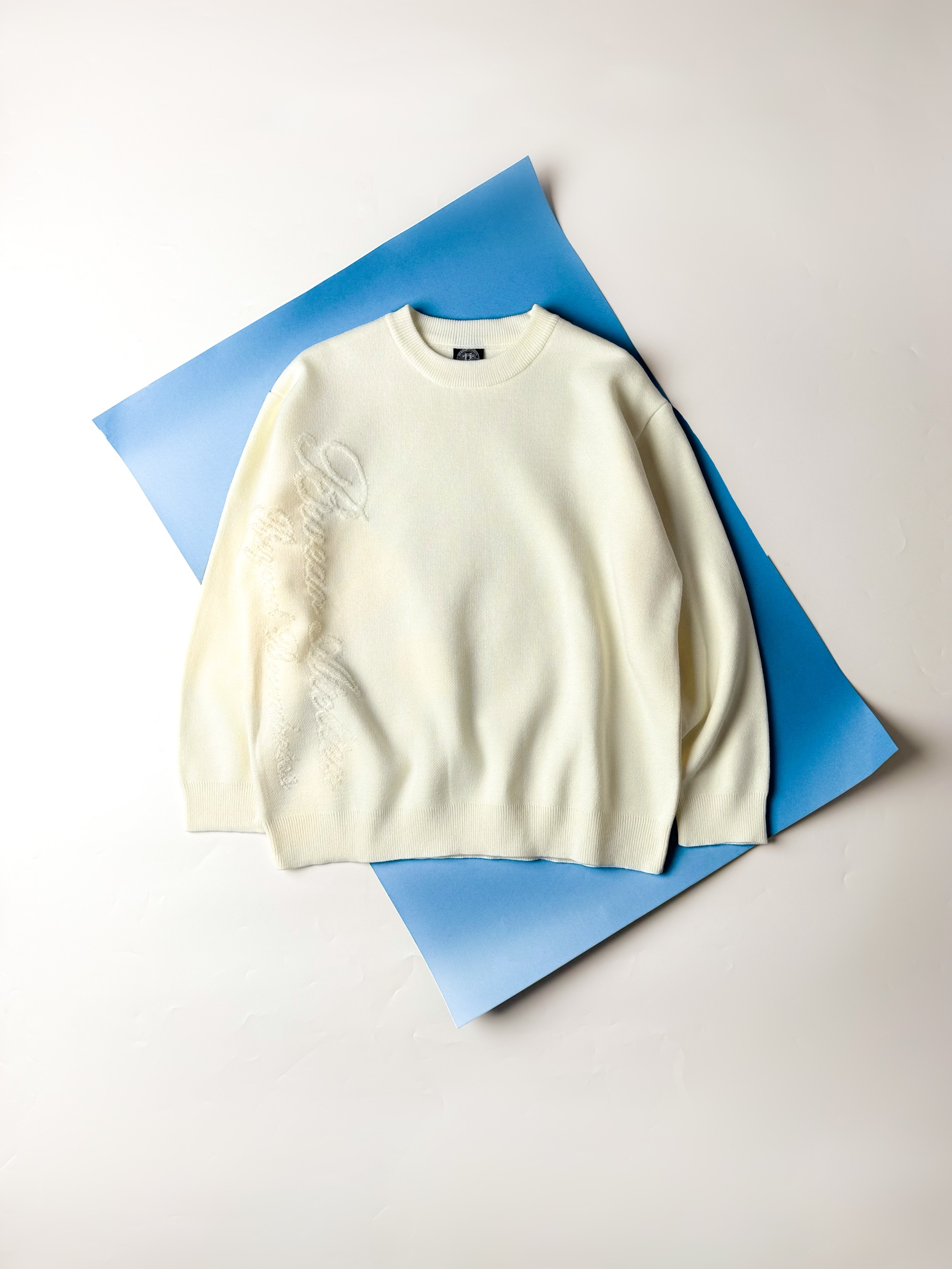 Bewear - Essentials Knitwear Broken Whitee