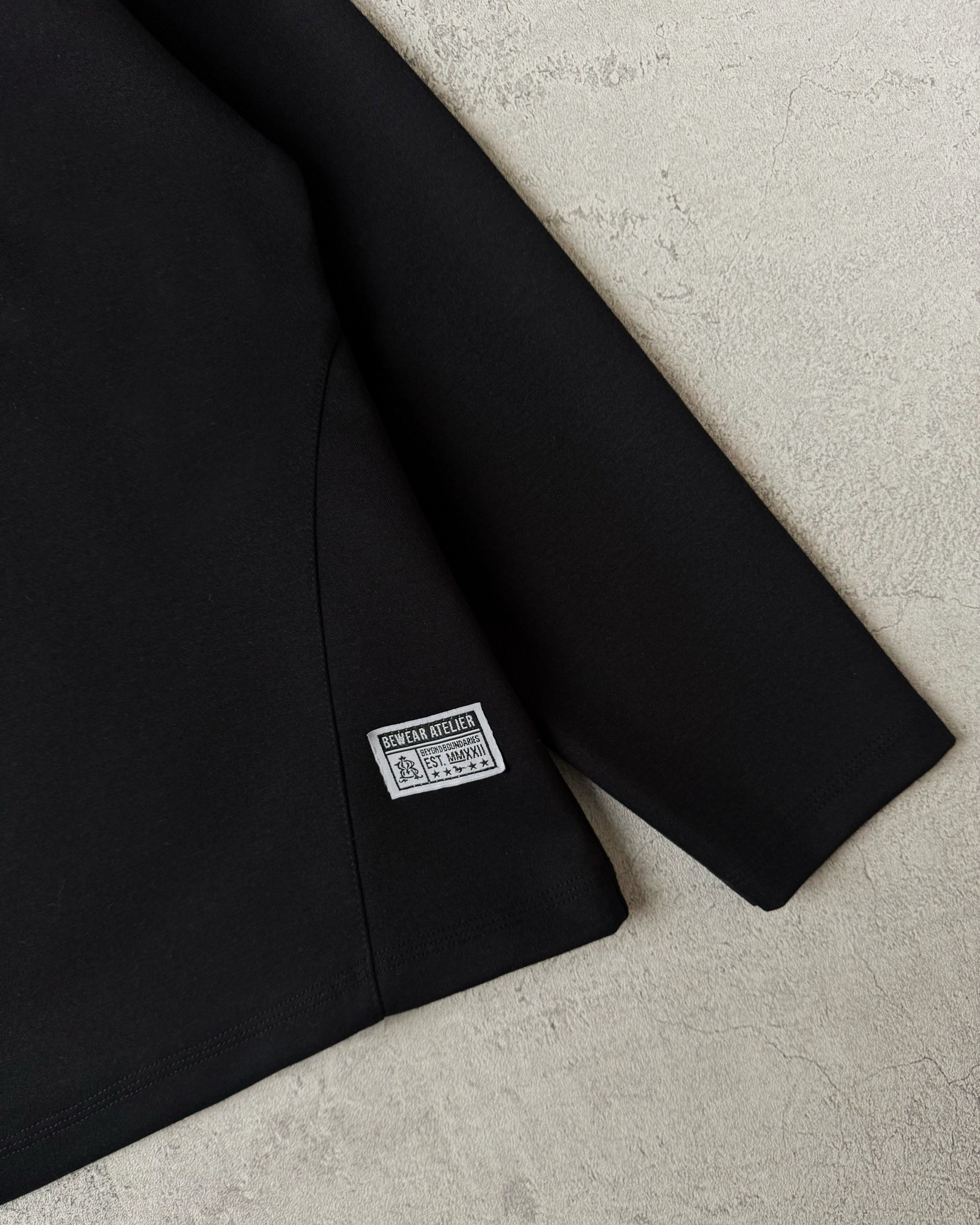 Bewear - Longsleeve Blank Boxy 290GSM Black