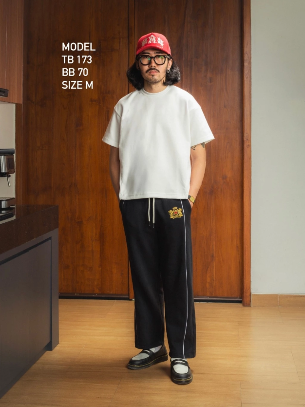 Bewear - Sweatpants Lion List 330 GSM