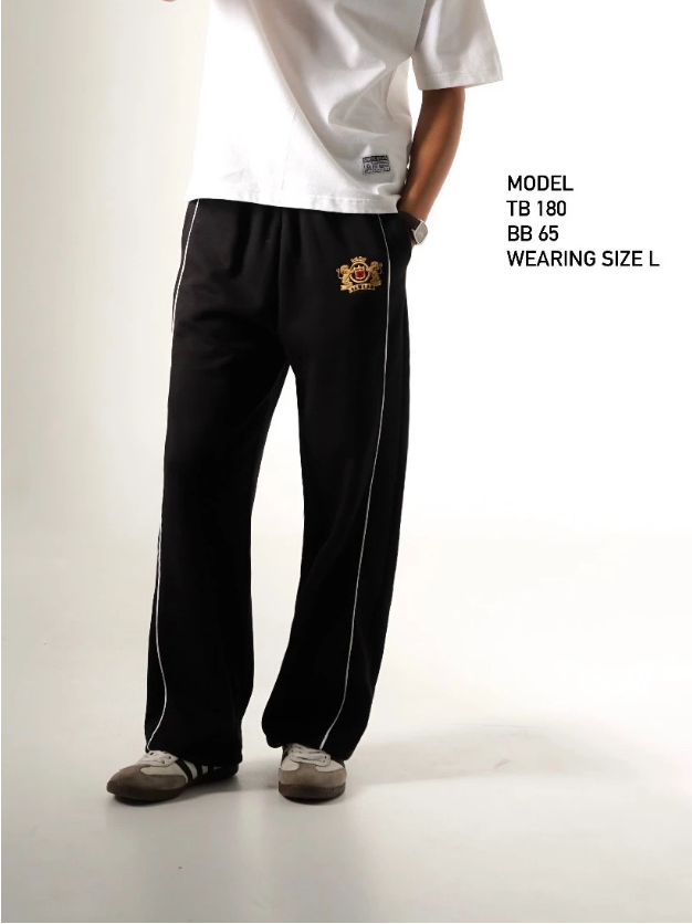 Bewear - Sweatpants Lion List 330 GSM