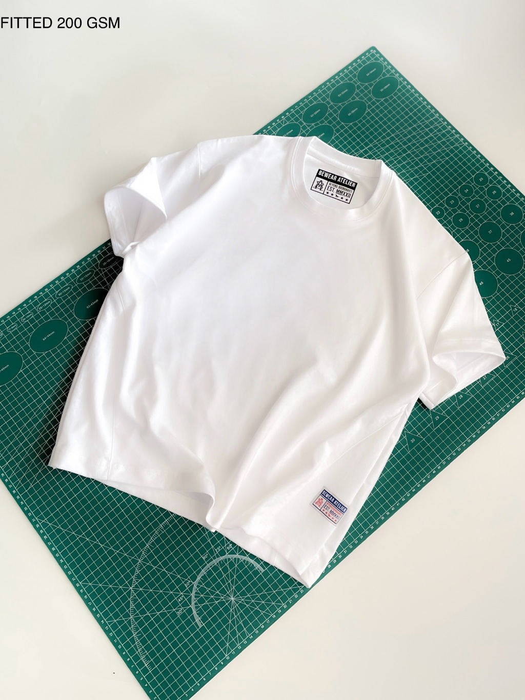 Bewear - Fitted Seam T-Shirt 200 GSM