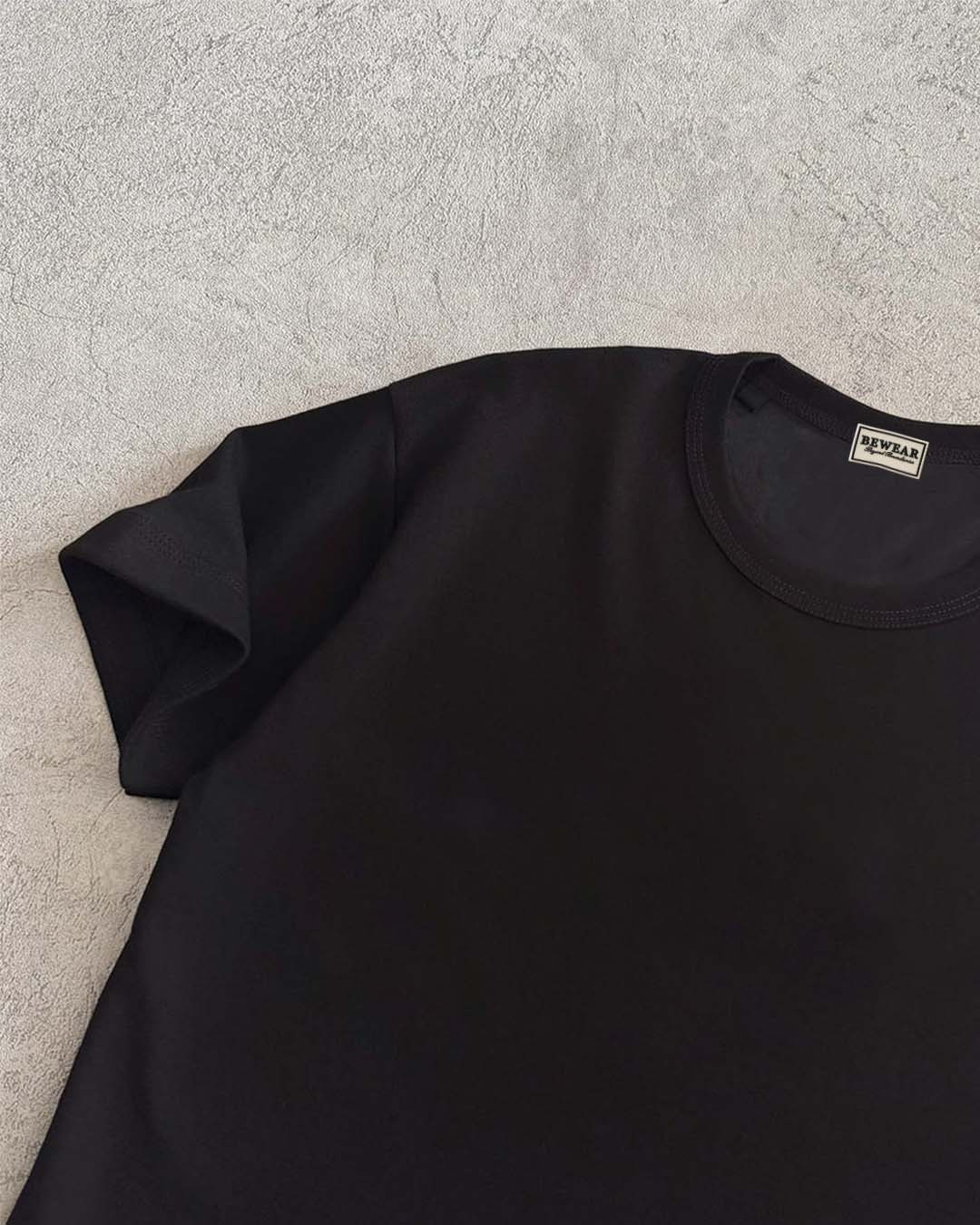Bewear - Fitted Stretchy Tee Black V.2