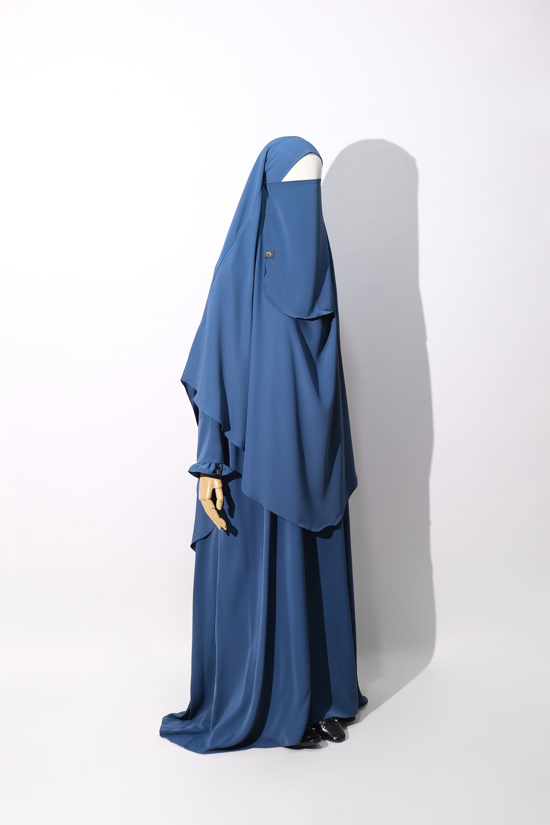 Uzma Indonesia - HAFSHAH Abaya Basic Syar'i Polytech Polos Muslimah Gamis Simple Elegant Lembut Adem Abaya Haji Umroh Daily