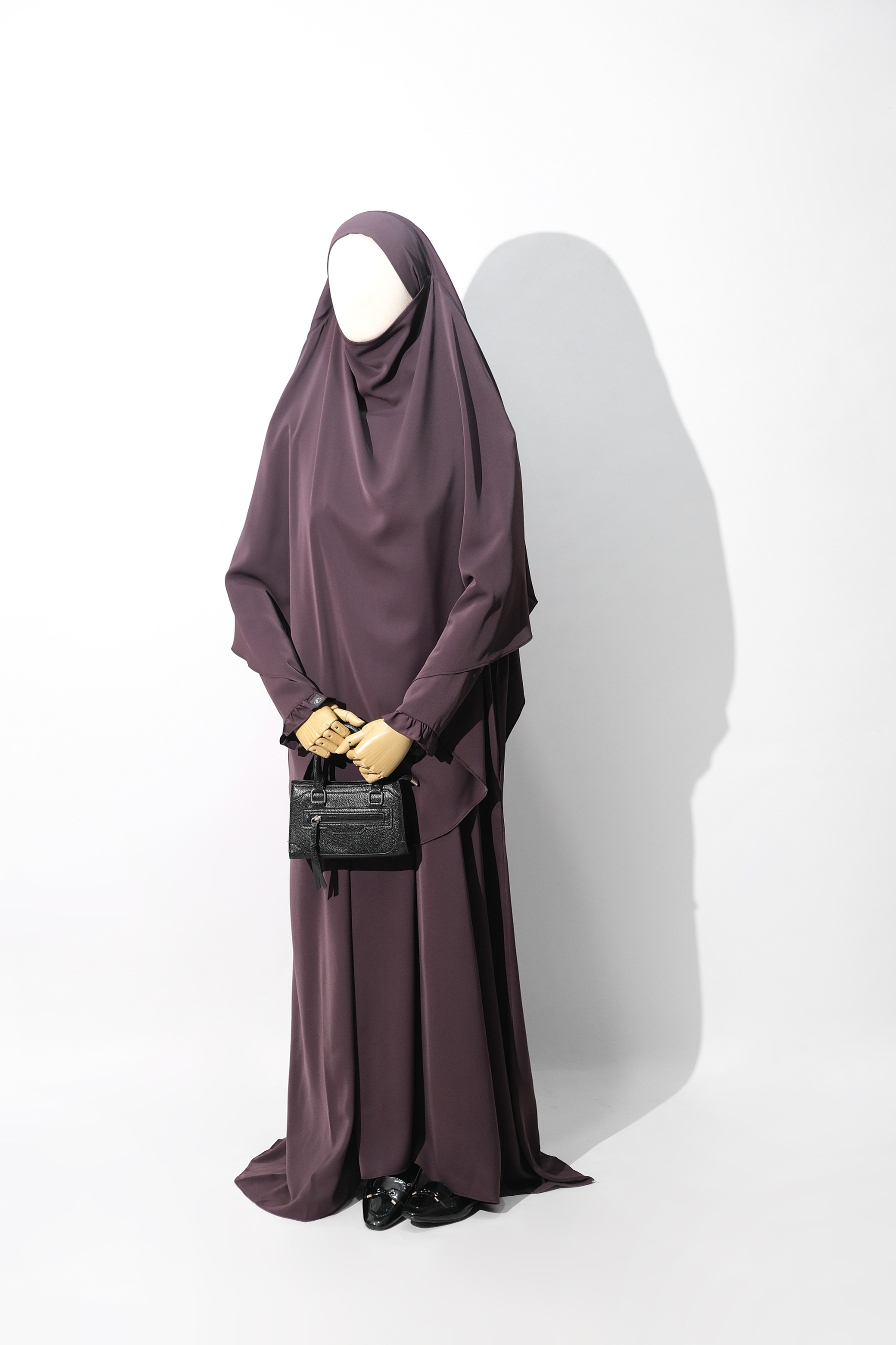 Uzma Indonesia - HAFSHAH Abaya Basic Syar'i Polytech Polos Muslimah Gamis Simple Elegant Lembut Adem Abaya Haji Umroh Daily