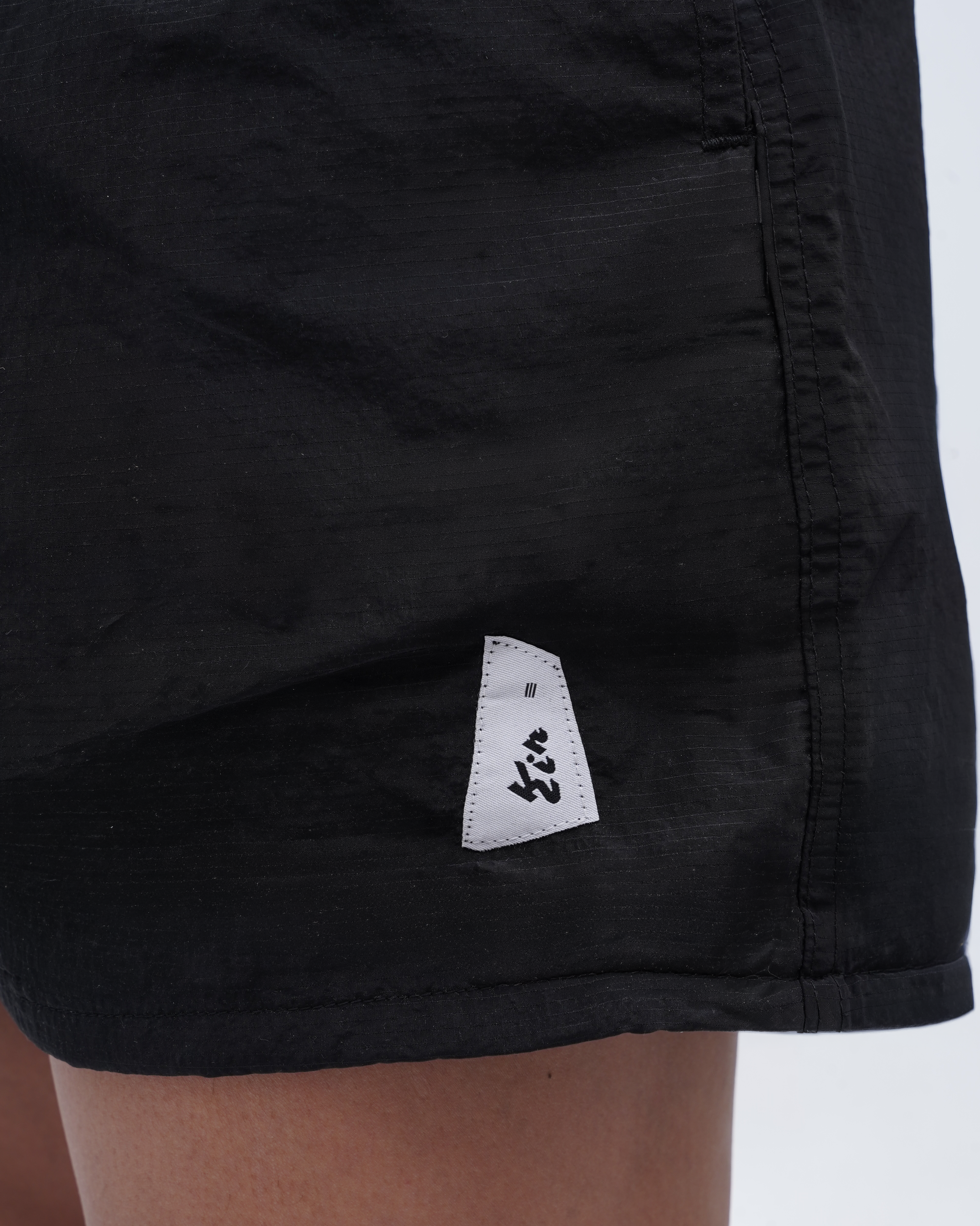 KIN Men Shorts Mid-Rise