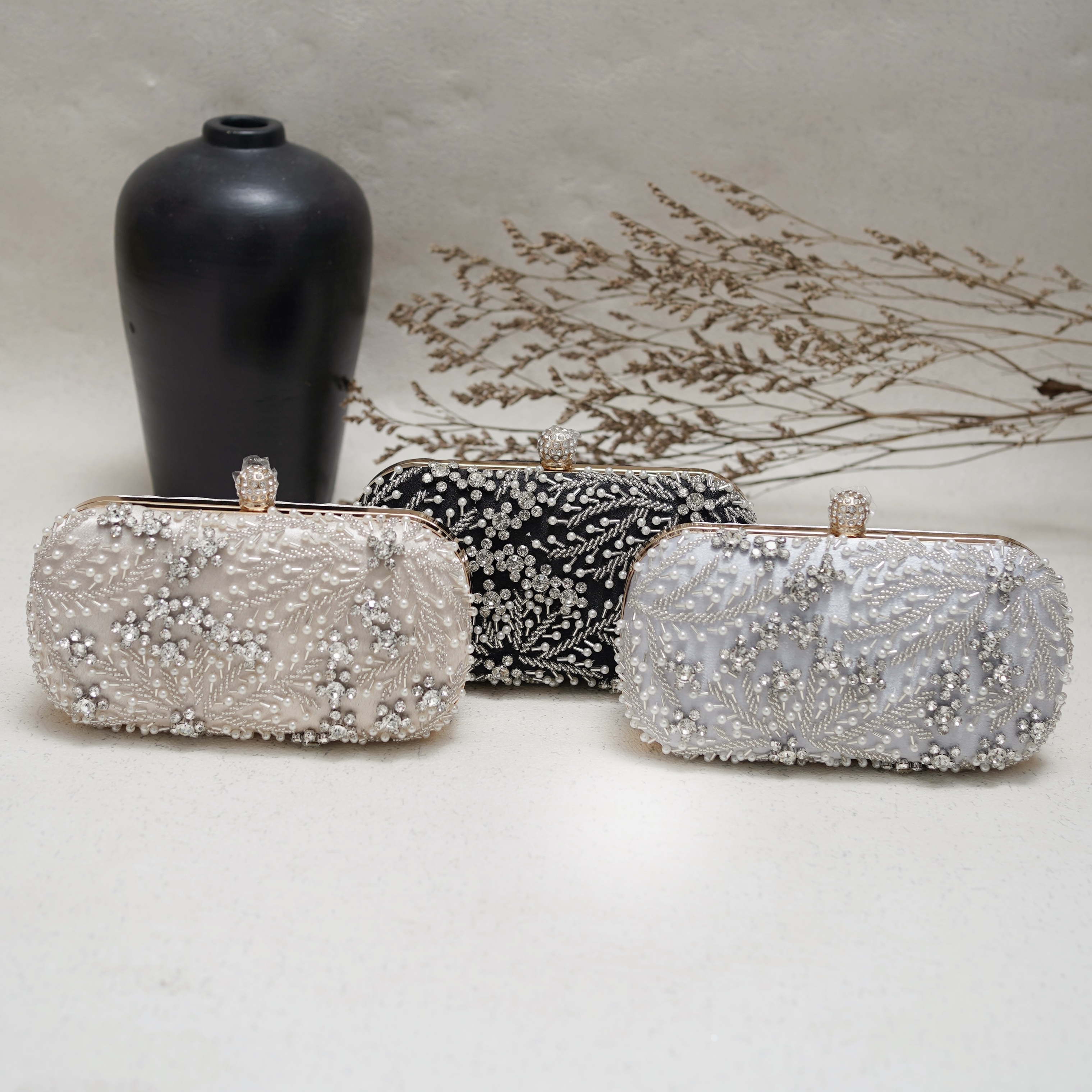 Deu_Calantha Clutch Pesta Wanita Ornella Mewah Full Crystal Mutiara – Tas Bridal Bordir Bunga Elegant Frame Gold Premium Wedding Party