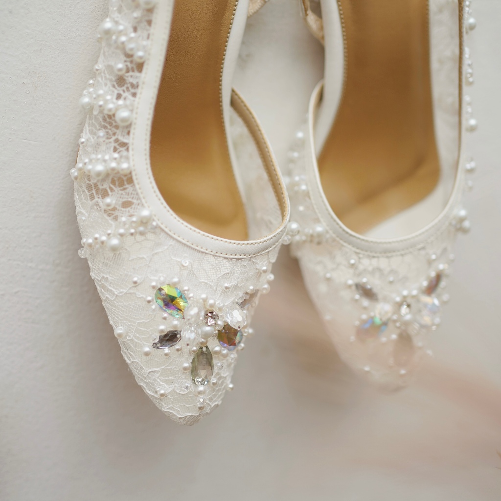 Deu_Calantha Sepatu Pesta Wanita Wedding Shoes Berpayet Reffina Heels Blok 5 Cm Berbahan Brokat Insole Empuk