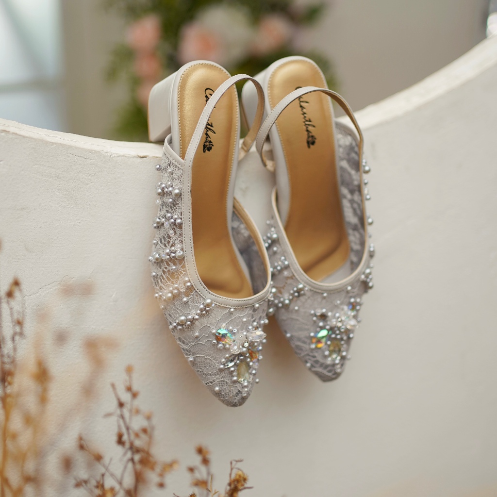 Deu_Calantha Sepatu Pesta Wanita Wedding Shoes Berpayet Reffina Heels Blok 5 Cm Berbahan Brokat Insole Empuk