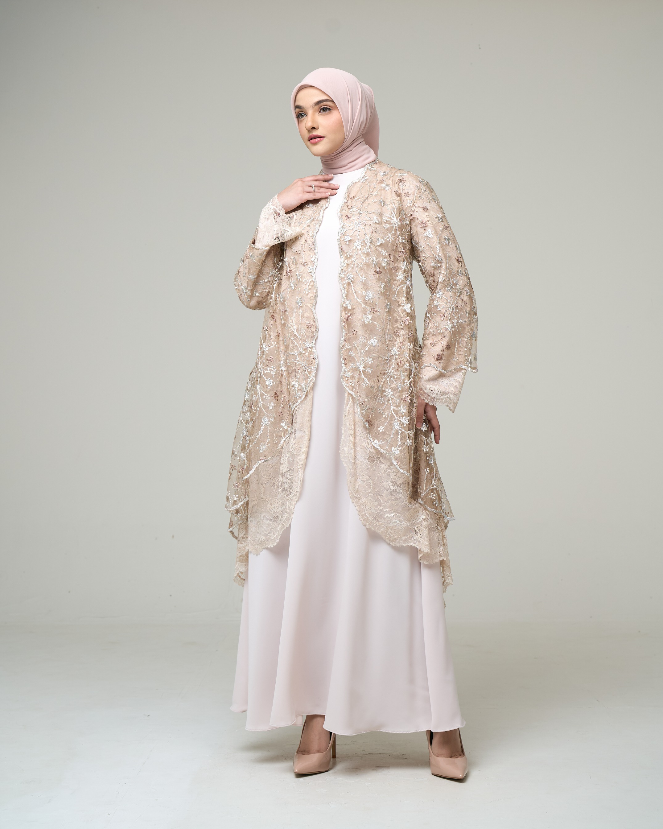 Blossom Grace - Soft Gold