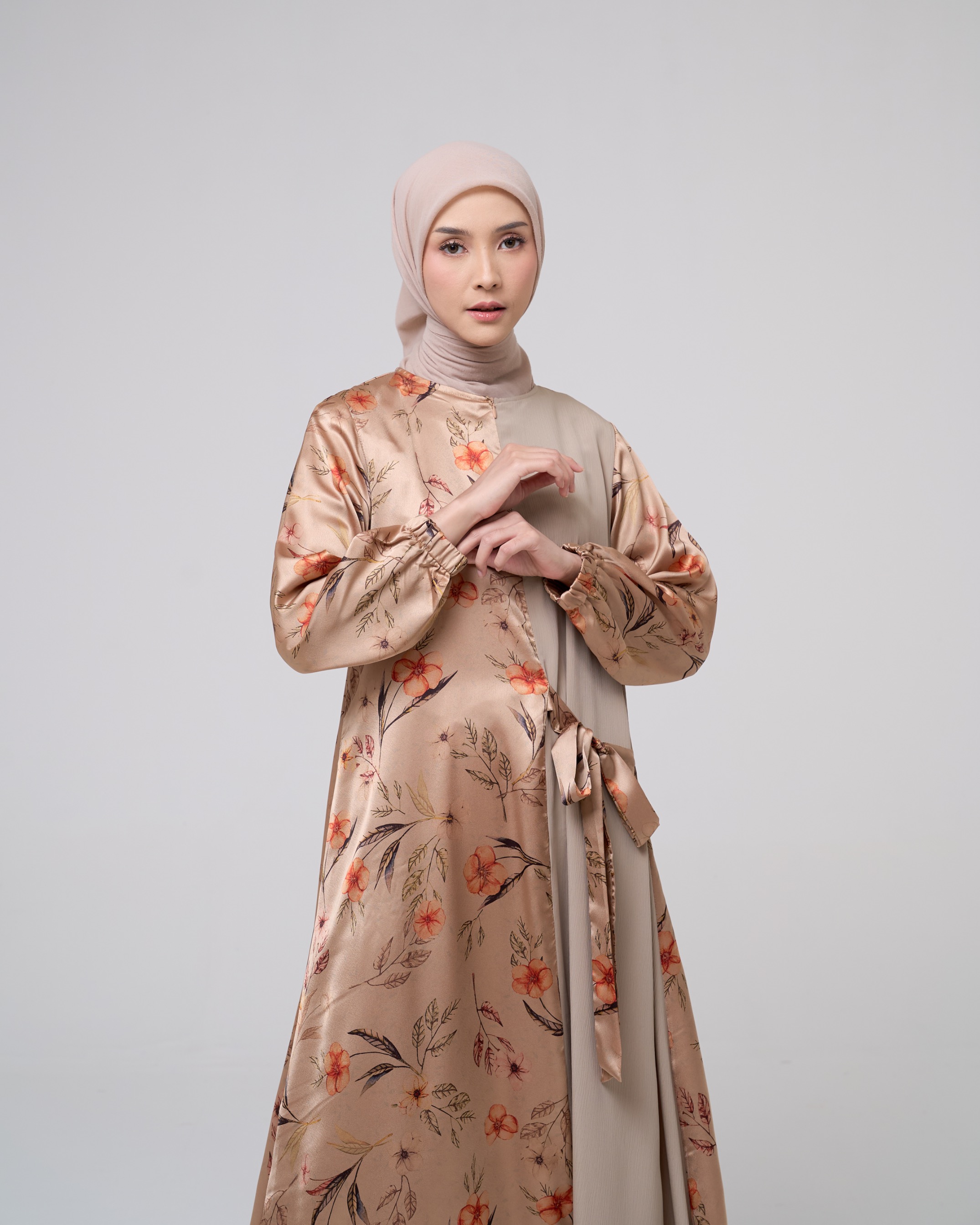 Amaris Dress