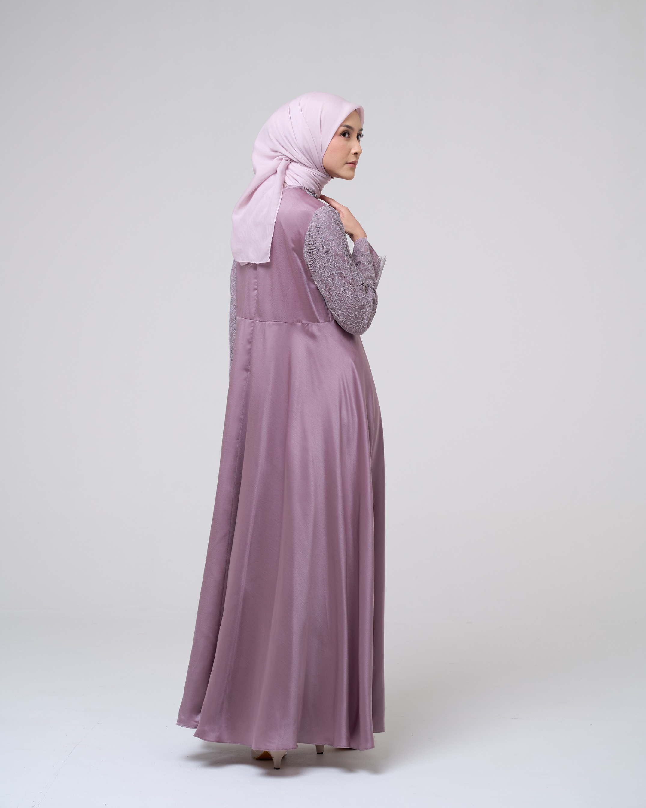 Lunara Dress