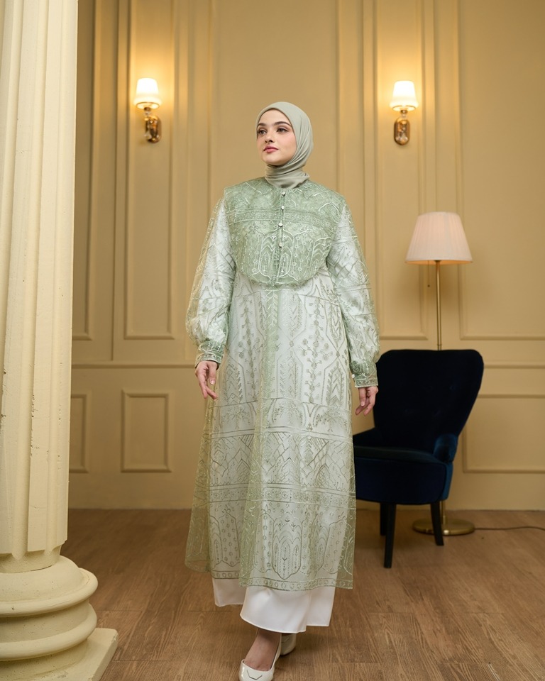Amira Outer - Olive Mist