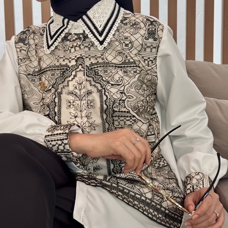 House of Syaira Velina Shirt - Kemeja Wanita Katun Premium Brokat Embroidery Renda Loose Fit Elegan