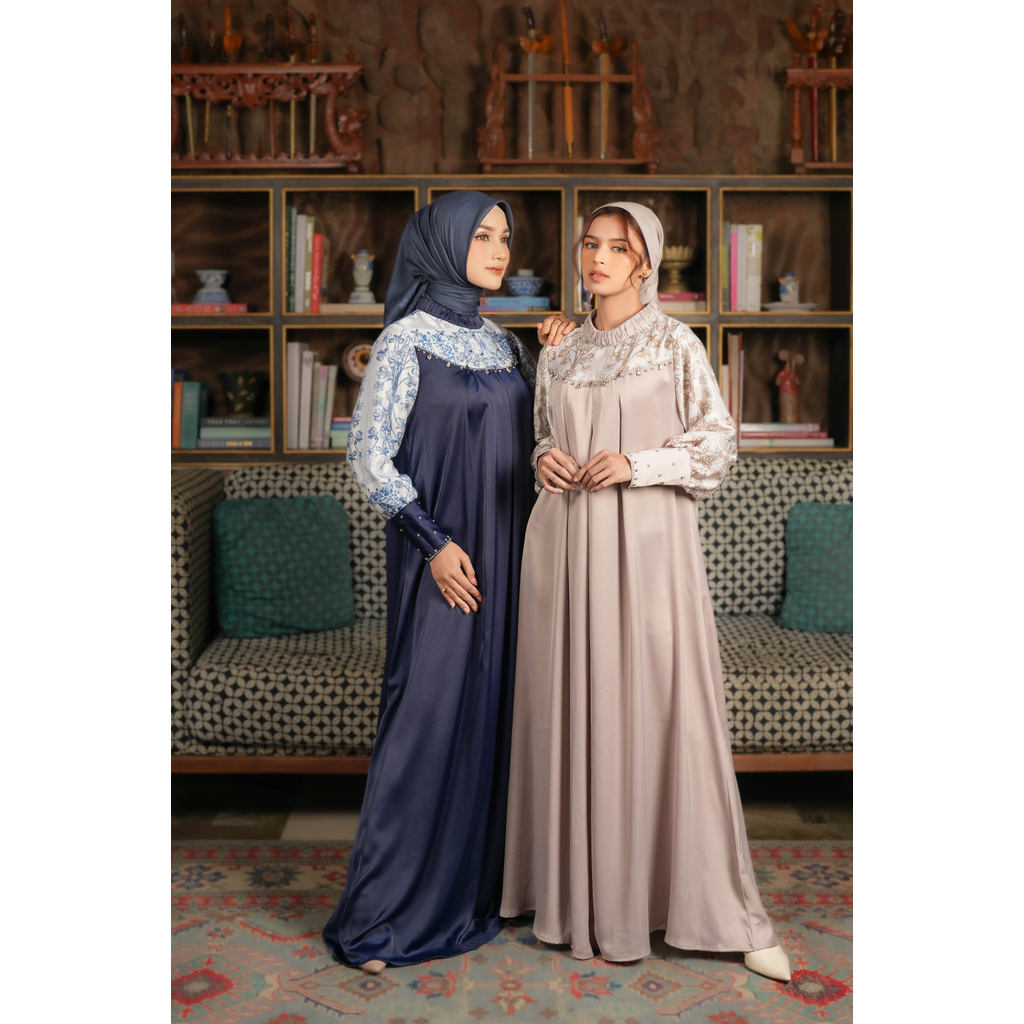 House of Syaira Nindita Dress Semanggi Series- Maxi Dress Wanita Printing Silk Payet Lengan Panjang
