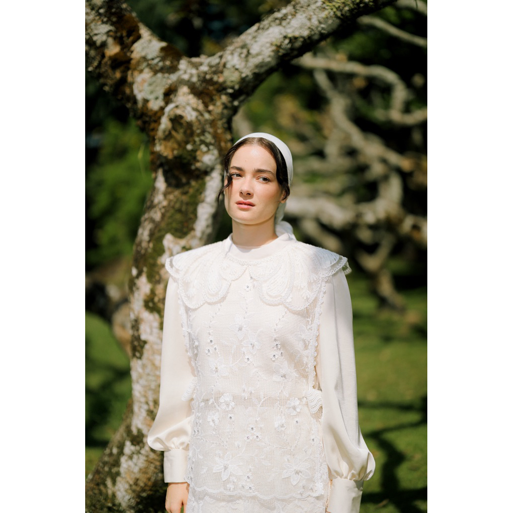 House of Syaira Rosalie Outer IFW Series – Outer Apron Wanita Brokat Embroidery Payet Exclusive