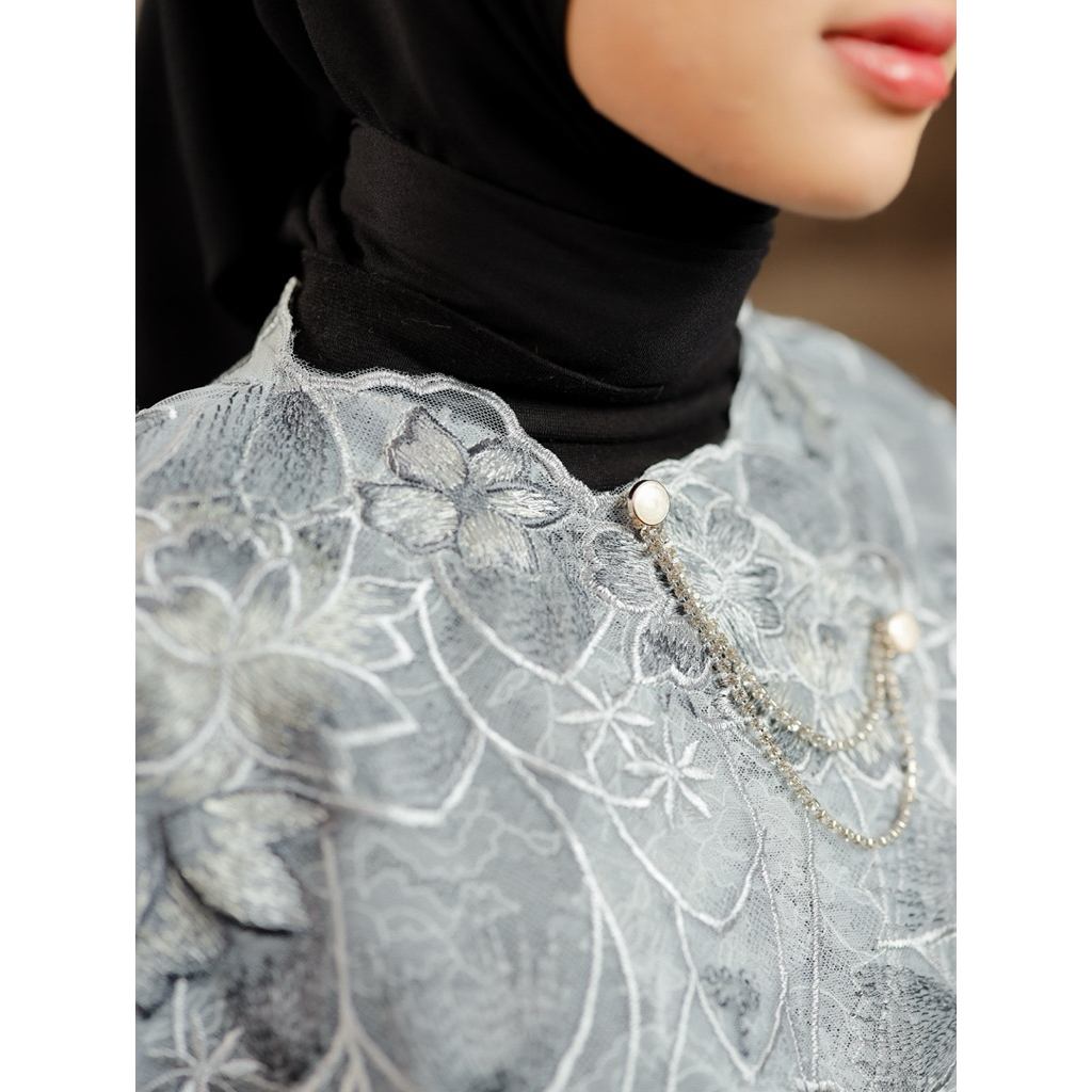 House of Syaira Serona Outer - Outer Wanita Brokat Embroidery Premium
