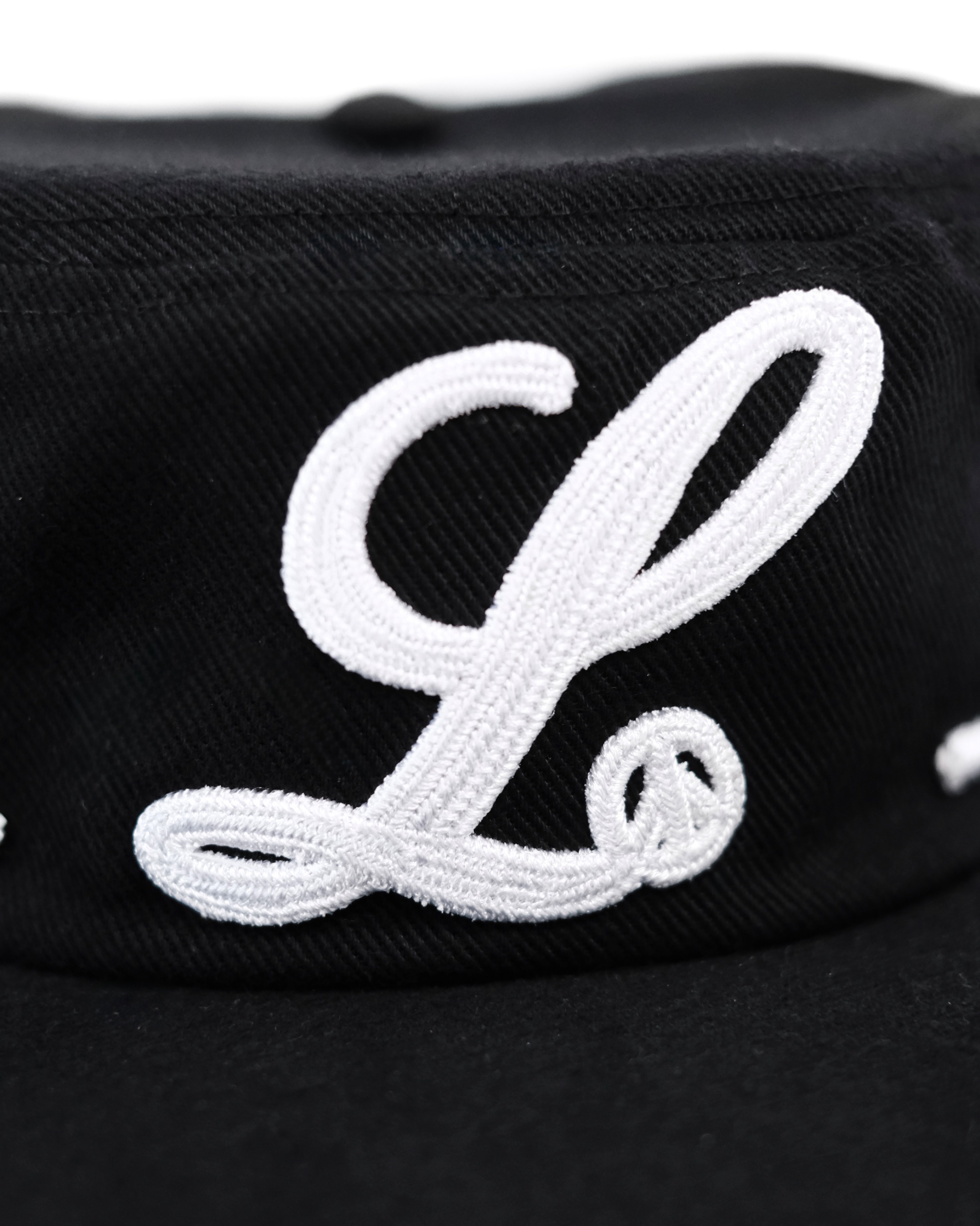 LOST MEMORY Classic Painters Cap Black