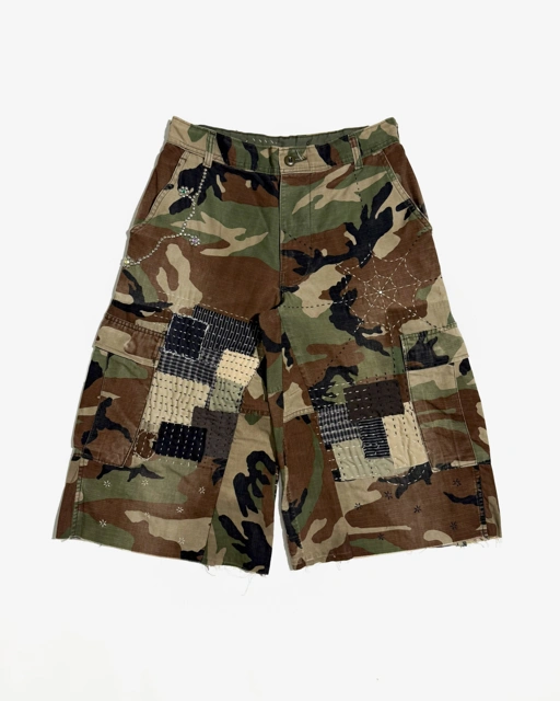 Image of Reworked BDU Camo Cargo Over Shorts - 004