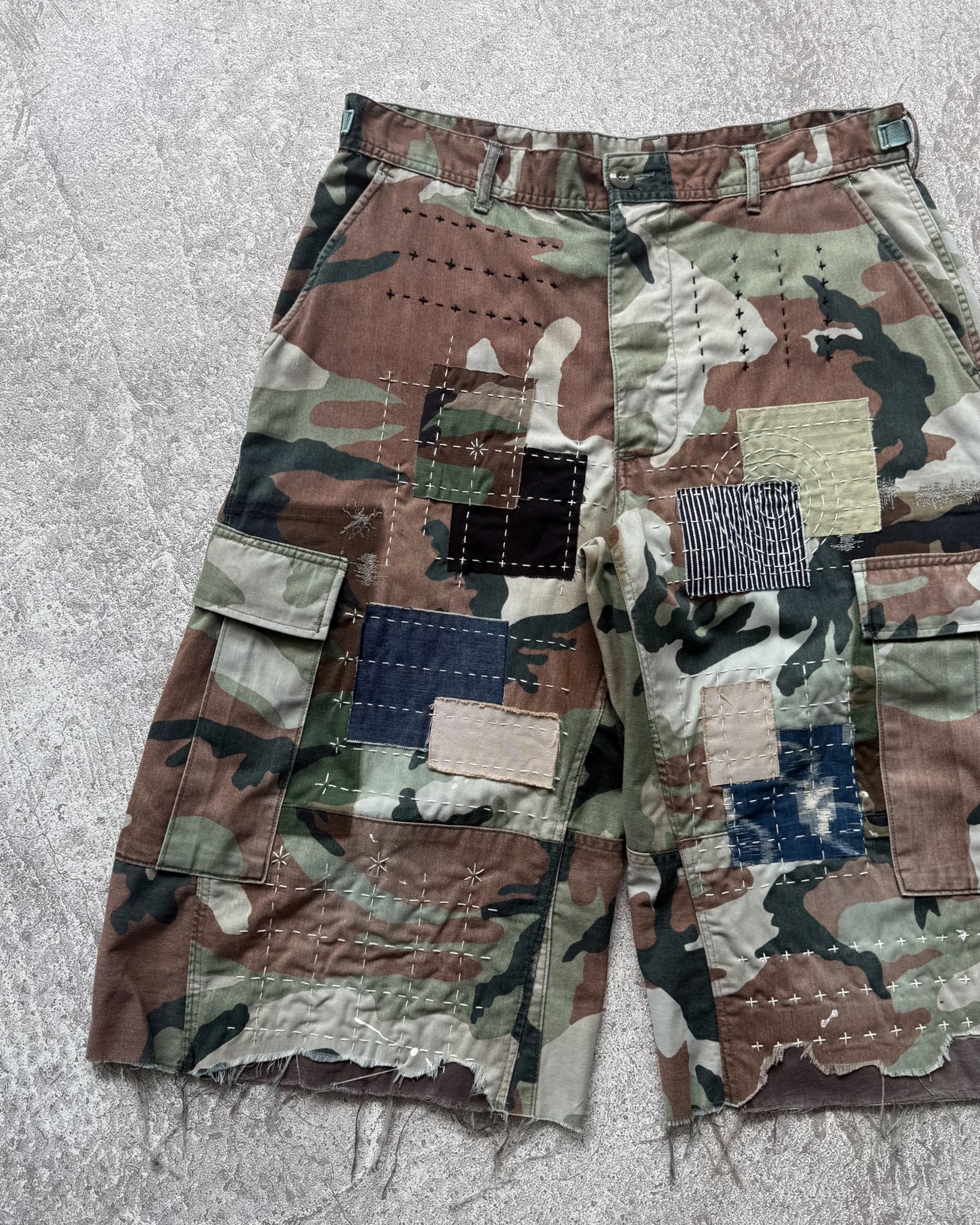 NO.019 REWORKED US ARMY CAMO SHORTS