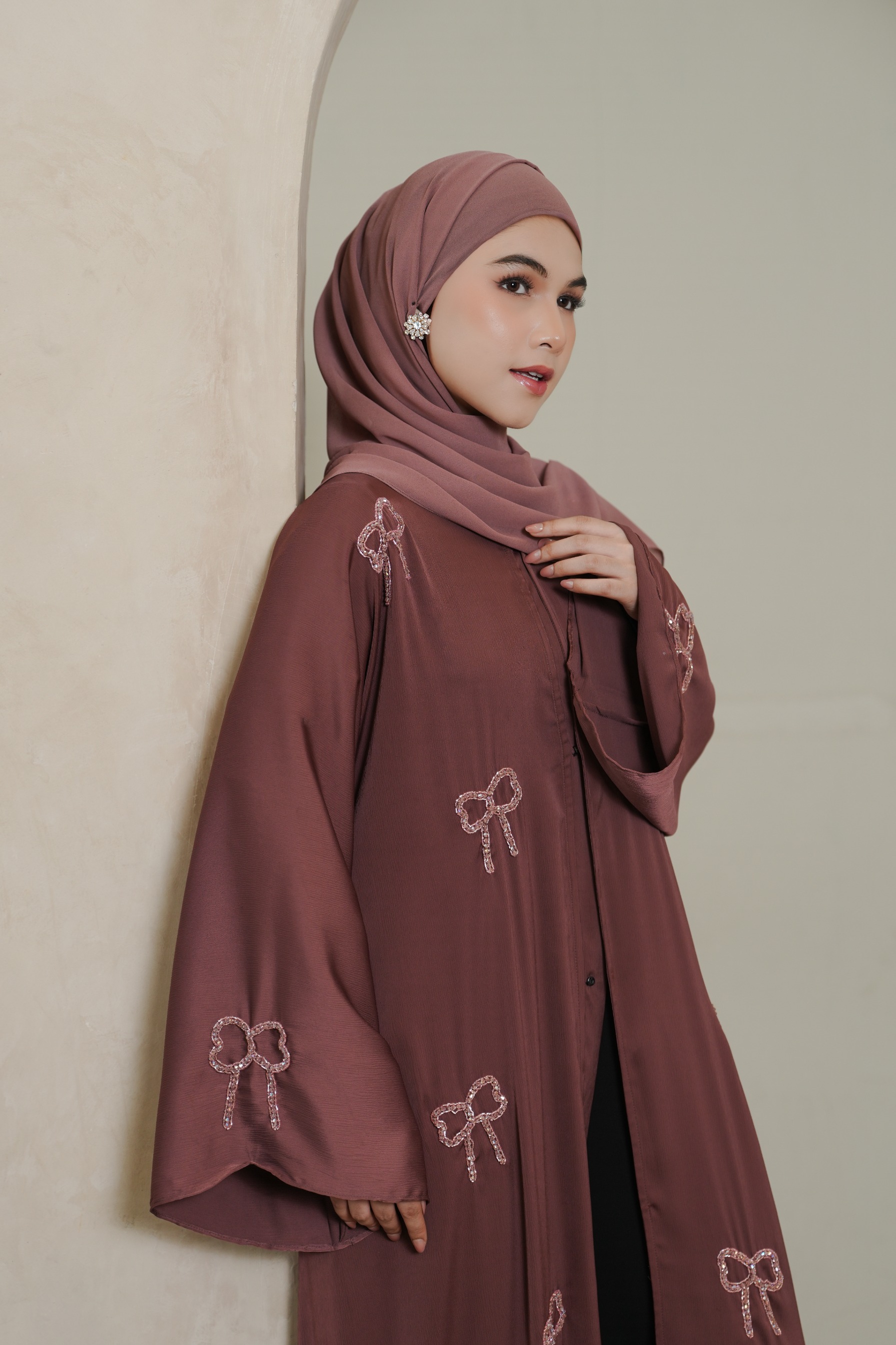 Lulwa Abaya set Pashmina