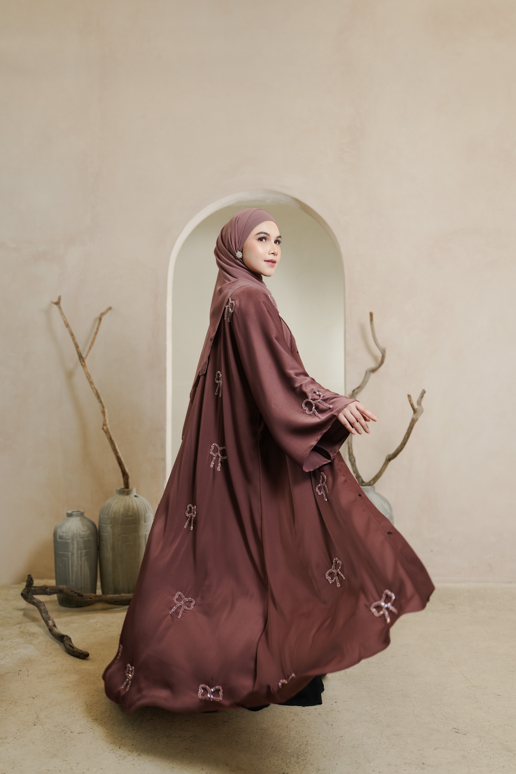 Lulwa Abaya set Pashmina