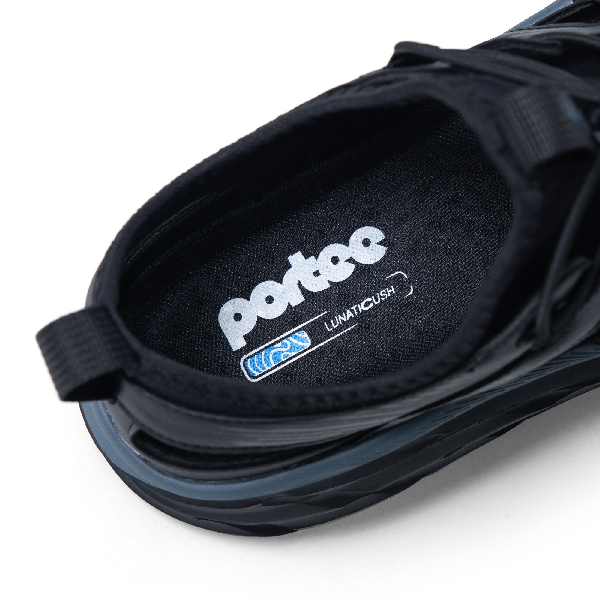 Kavana Sepatu Sandal Men Full Black