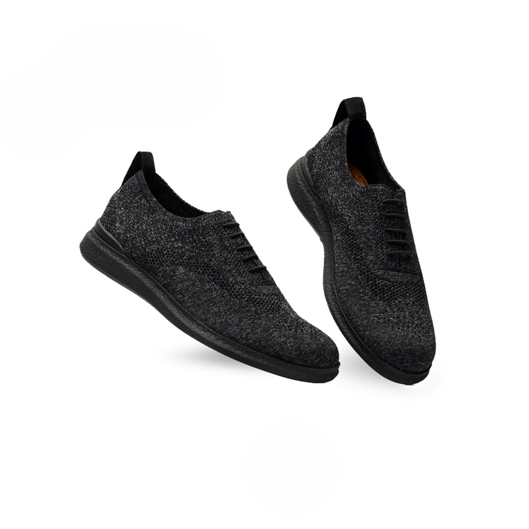 Oxford Knit Oreo Triple Black