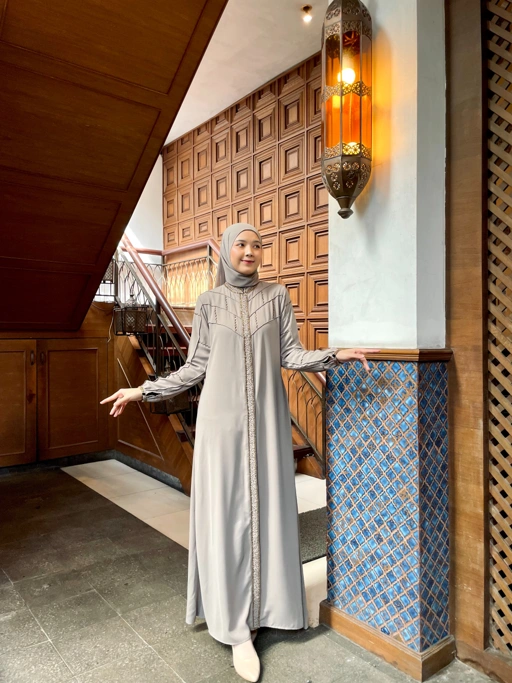 Image of [ NEW ] Najwa Abaya Mocca Opnaisel Premium by Midela Muslim Galeri
