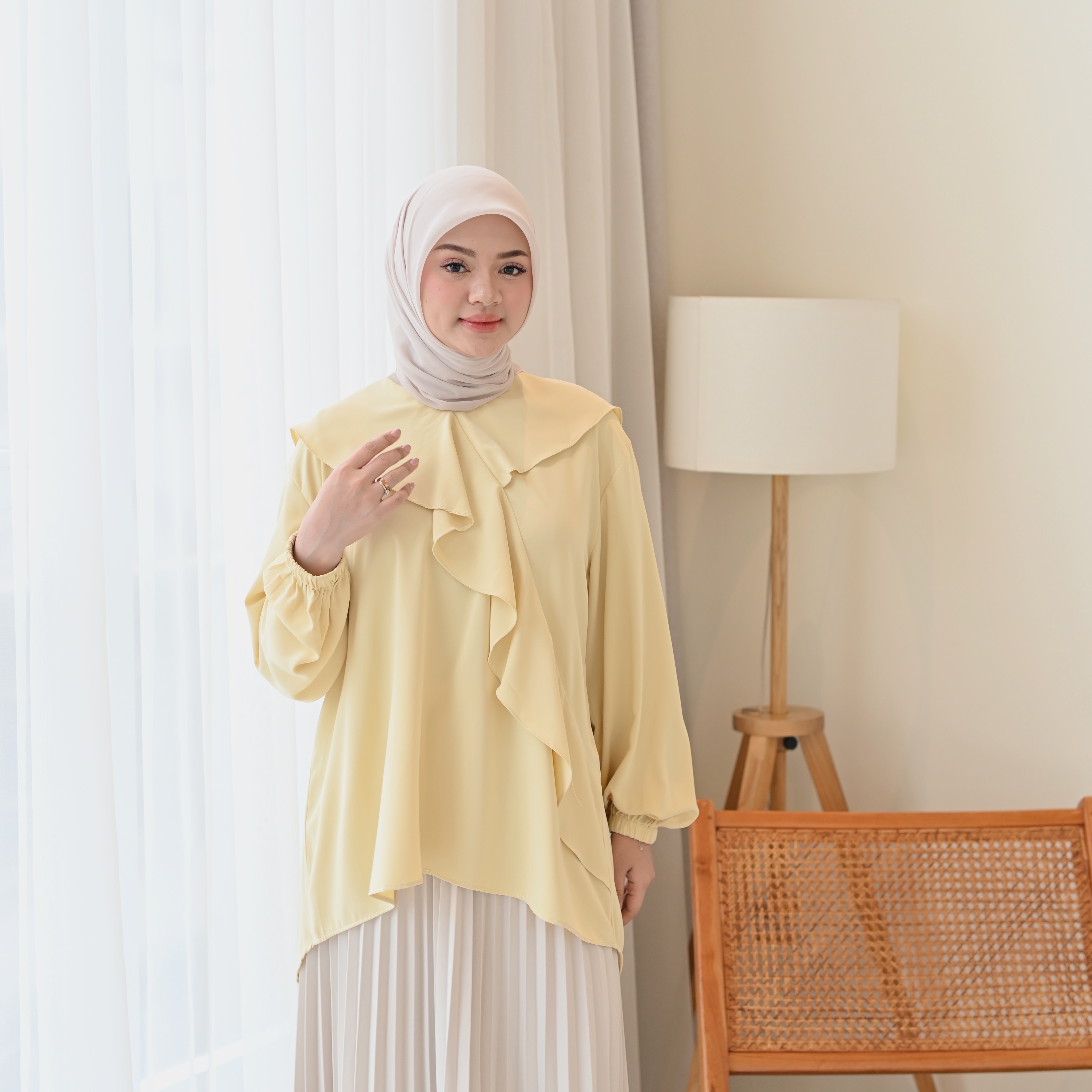Marchemode Madea Blouse Baju Lengan Panjang Wanita Atasan Polos Reguler Upsize