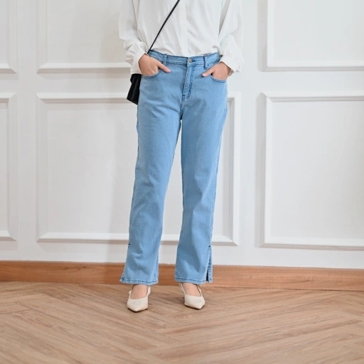 Image of Marchemode Slit Jeans Denim Stretch Celana Panjang Nyaman  Wanita