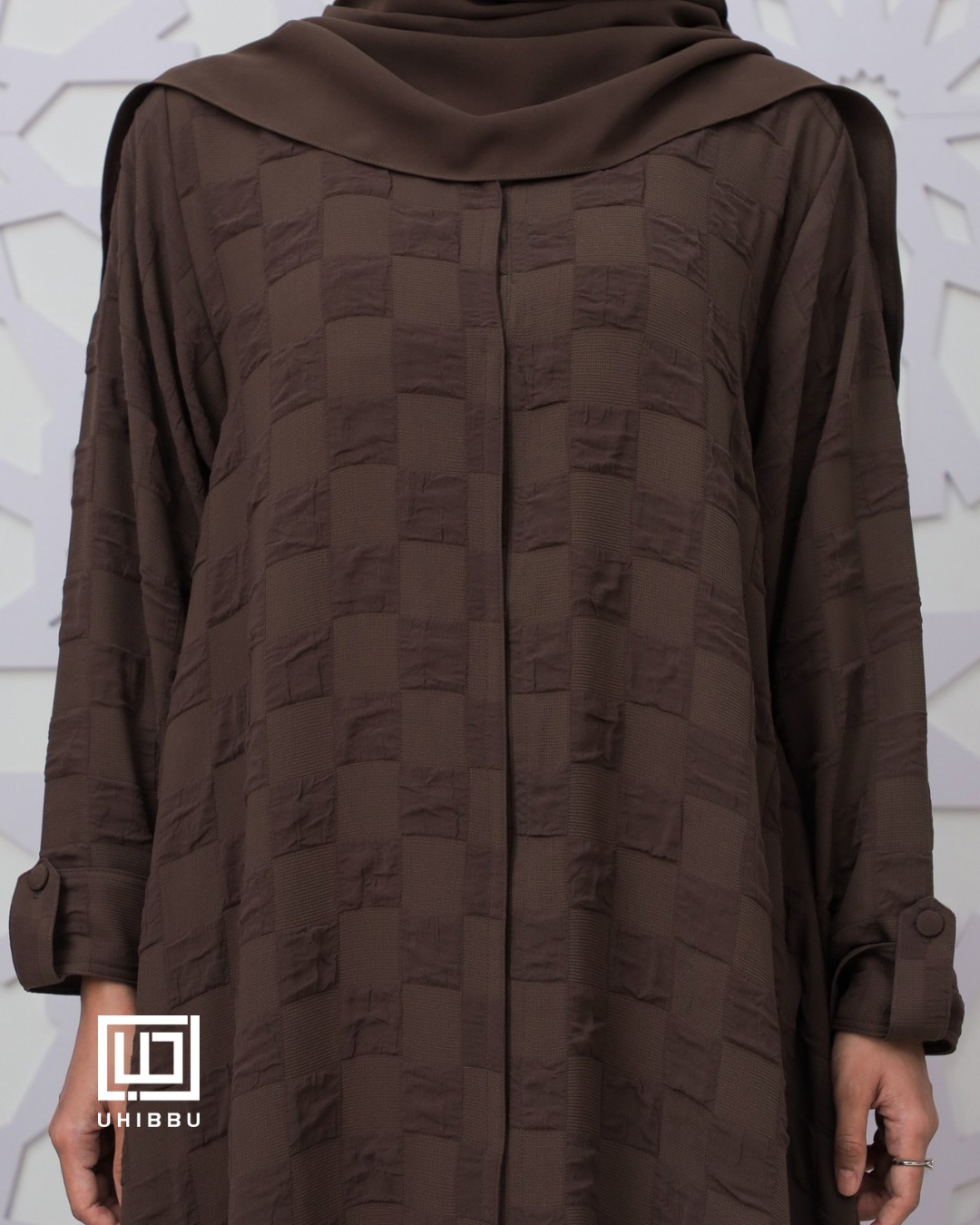 UHIBBU Maysa Square Loose Texture Abaya