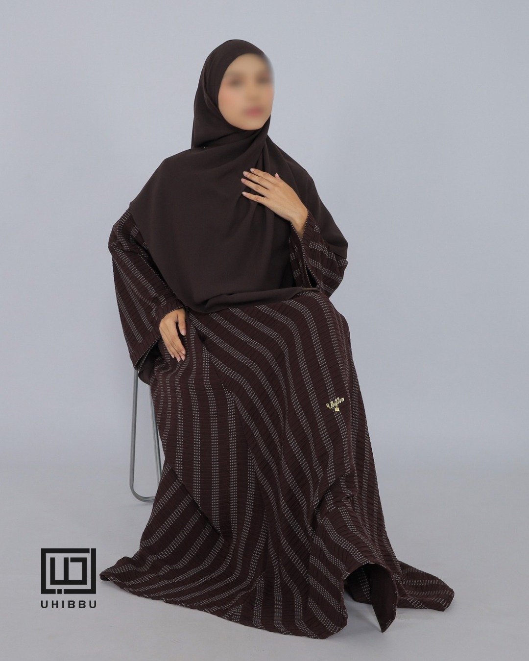 UHIBBU QIRA Loose Texture Abaya