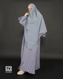 UHIBBU QIRA Loose Texture Abaya