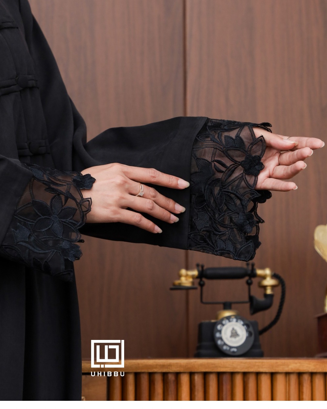 UHIBBU Rumi Abaya | Natural Fabric Lyocell