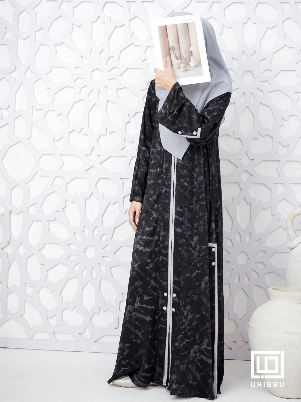 Uhibbu Abaya Sarah - Textured Crashed Polyester