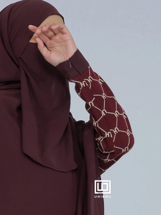 Image of UHIBBU Meena & Meera Mazen x Knitt Series | Gamis Semi Batwing