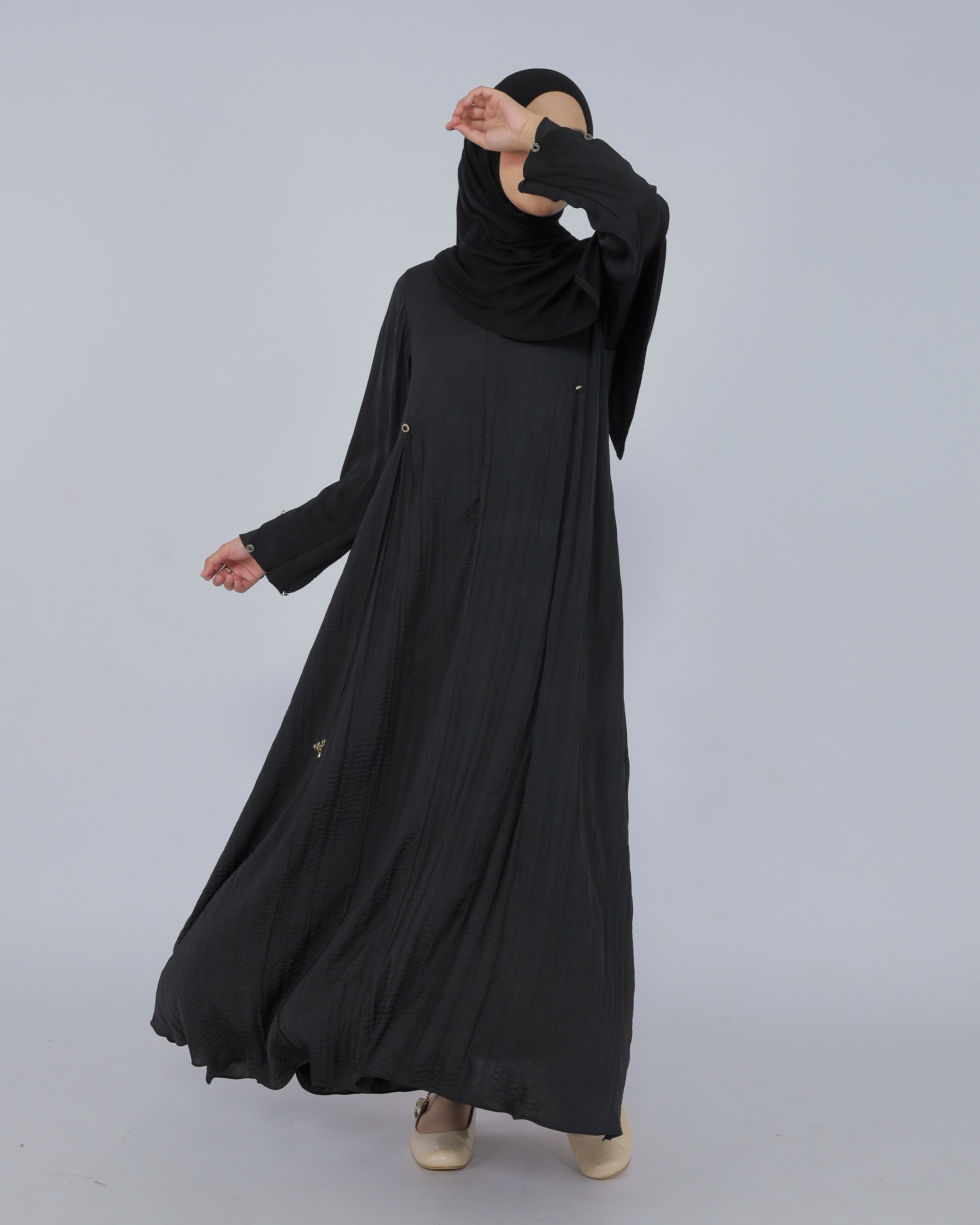 UHIBBU Gamis LAYALI | Abstract Pleats | Silk Polyester