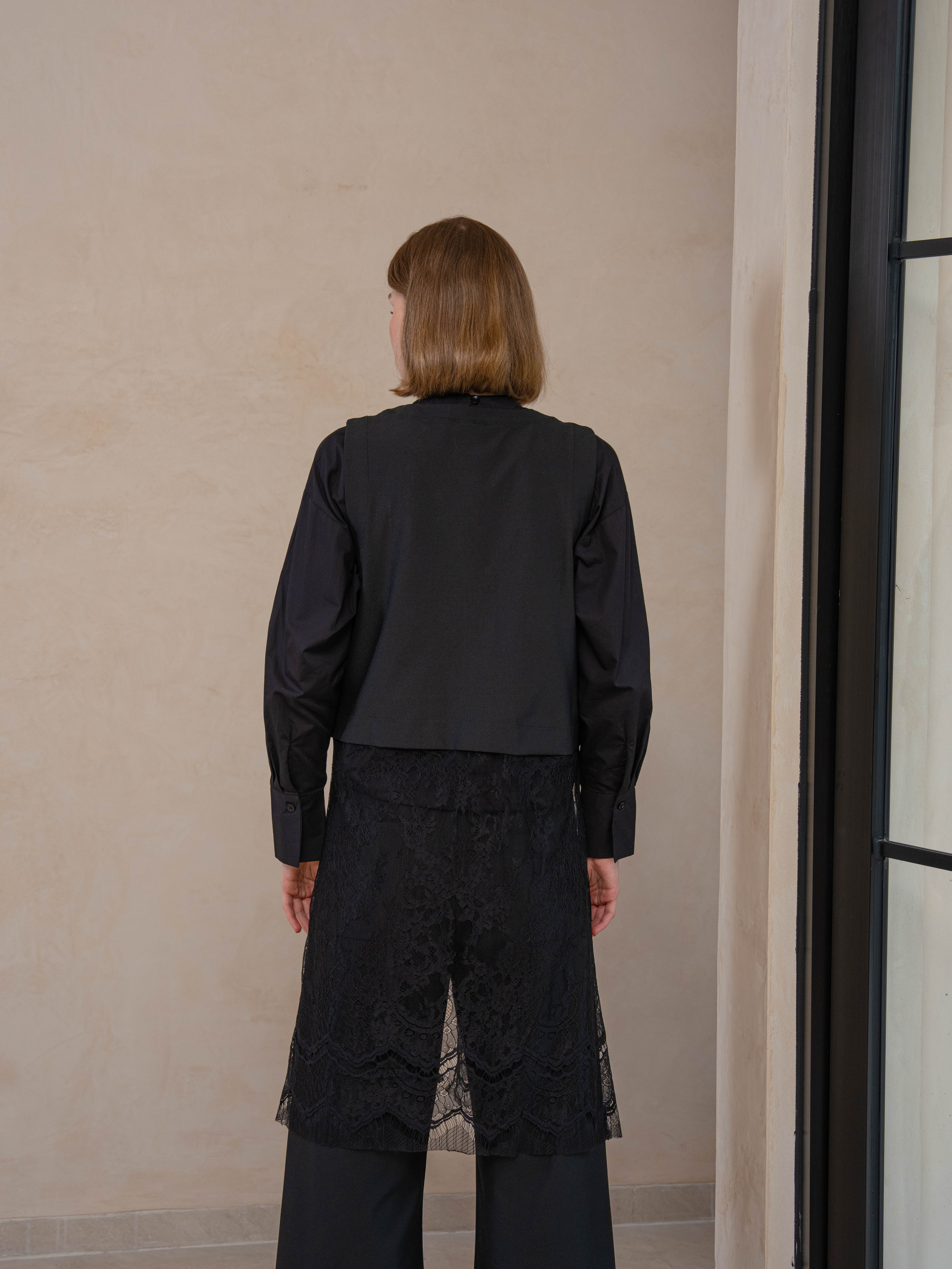 Hanna Vest Black