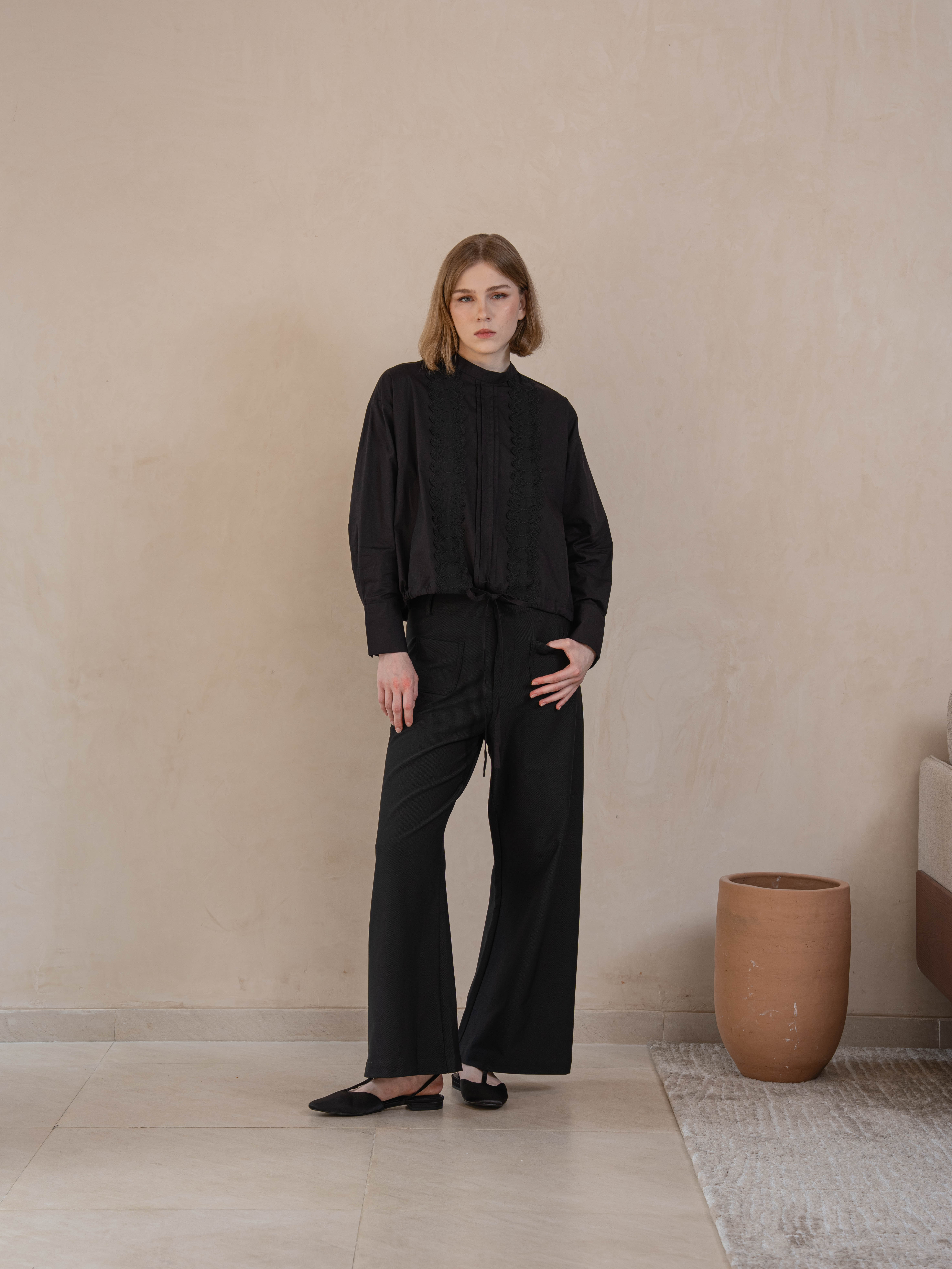 Hamee Top Black