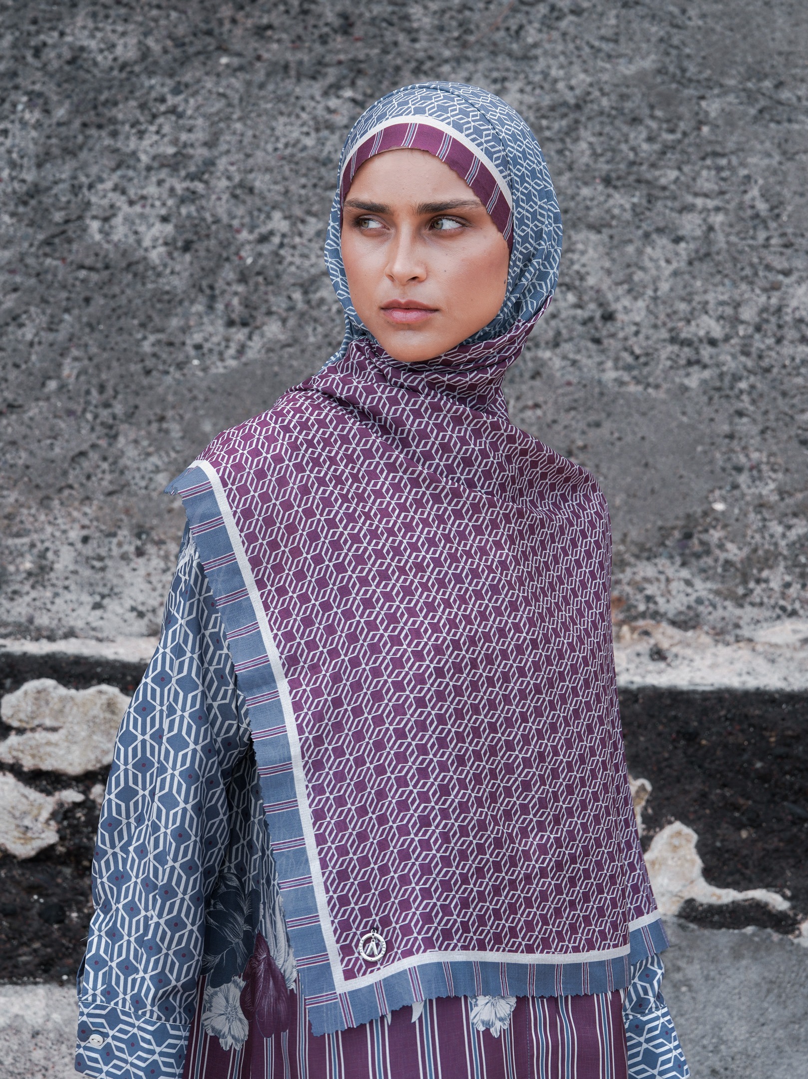 Maia Scarves Blue Denim