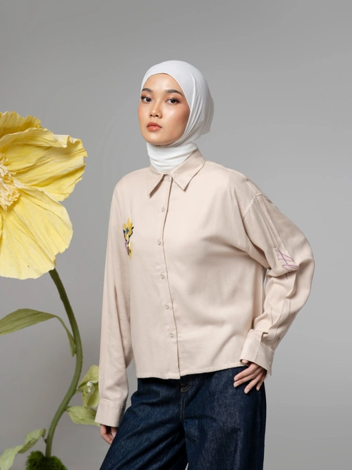 Image of Bevaley Shirt Tan